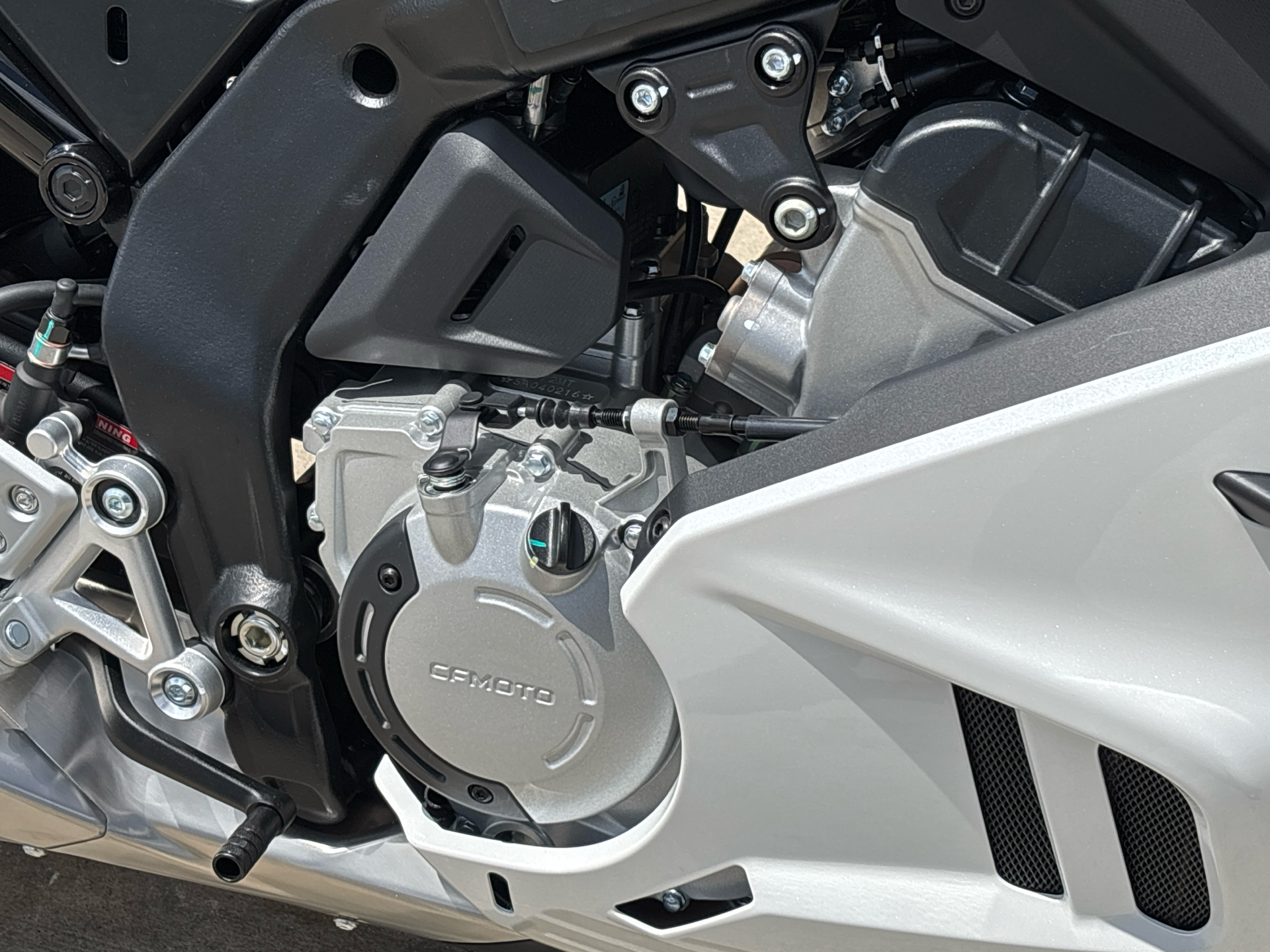 2025 CFMOTO 675SS in Columbia, Missouri - Photo 8