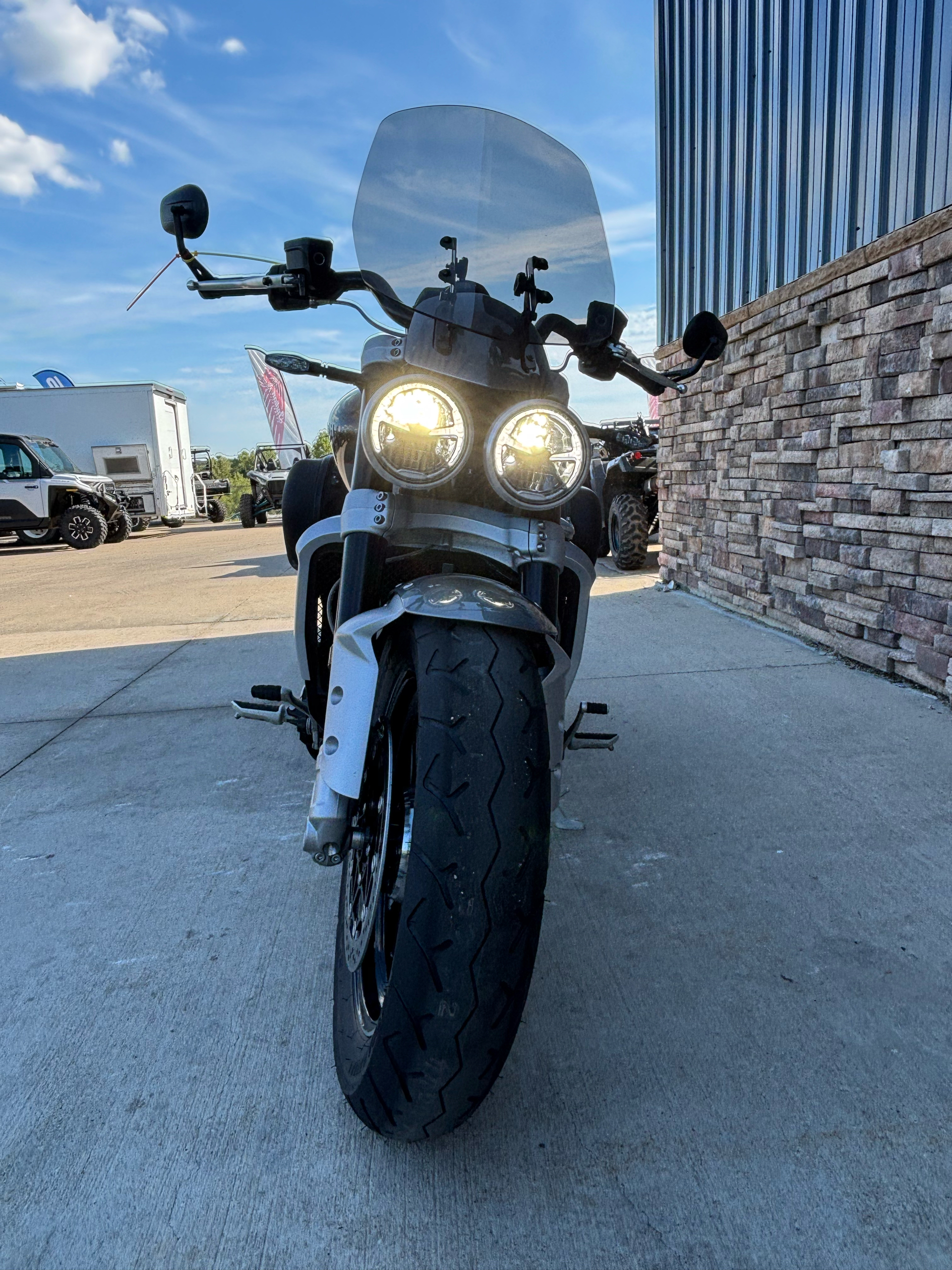 2022 Triumph Rocket 3 GT in Columbia, Missouri - Photo 11