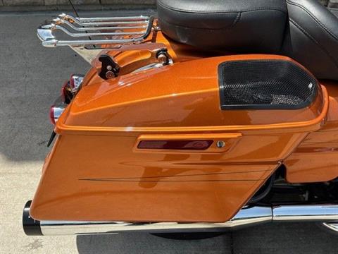 2015 Harley-Davidson Street Glide® Special in Columbia, Missouri - Photo 11