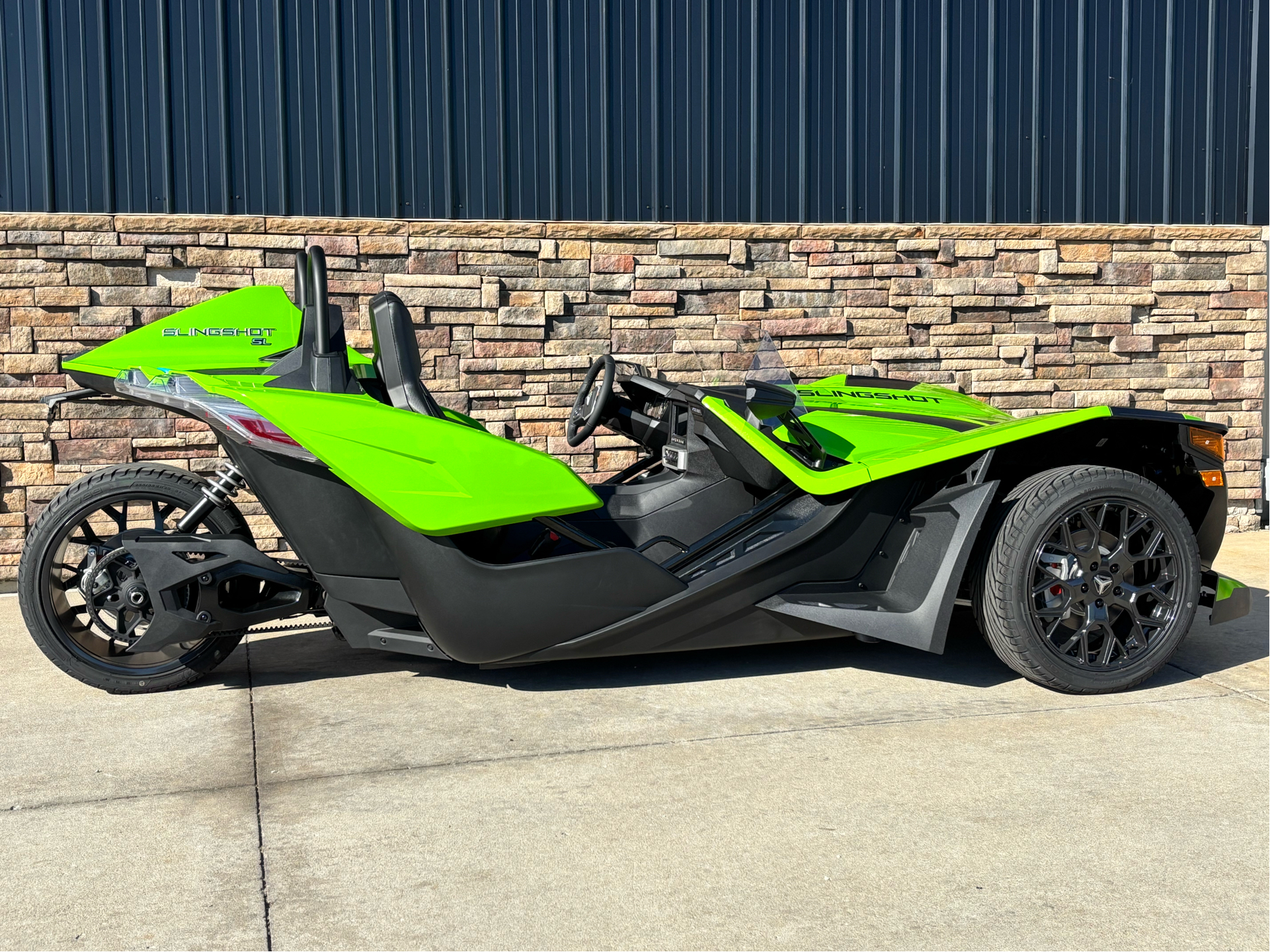 2025 Slingshot Slingshot SL - AutoDrive in Columbia, Missouri - Photo 2