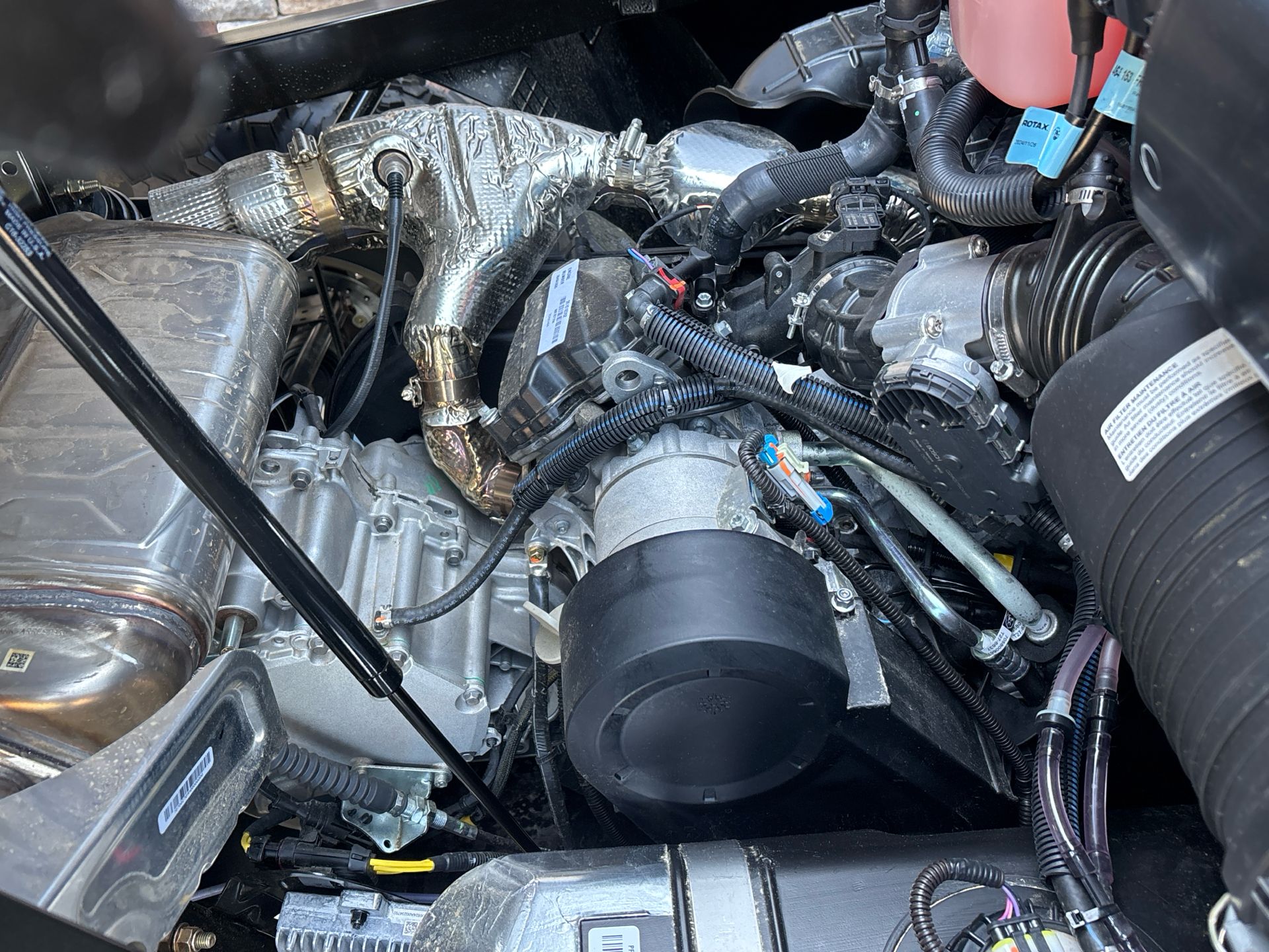 2025 Can-Am Defender Limited in Columbia, Missouri - Photo 7