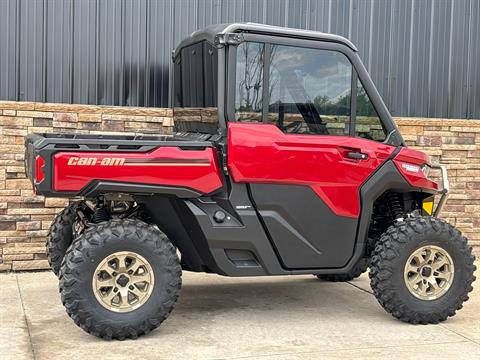 2025 Can-Am Defender Limited in Columbia, Missouri - Photo 2