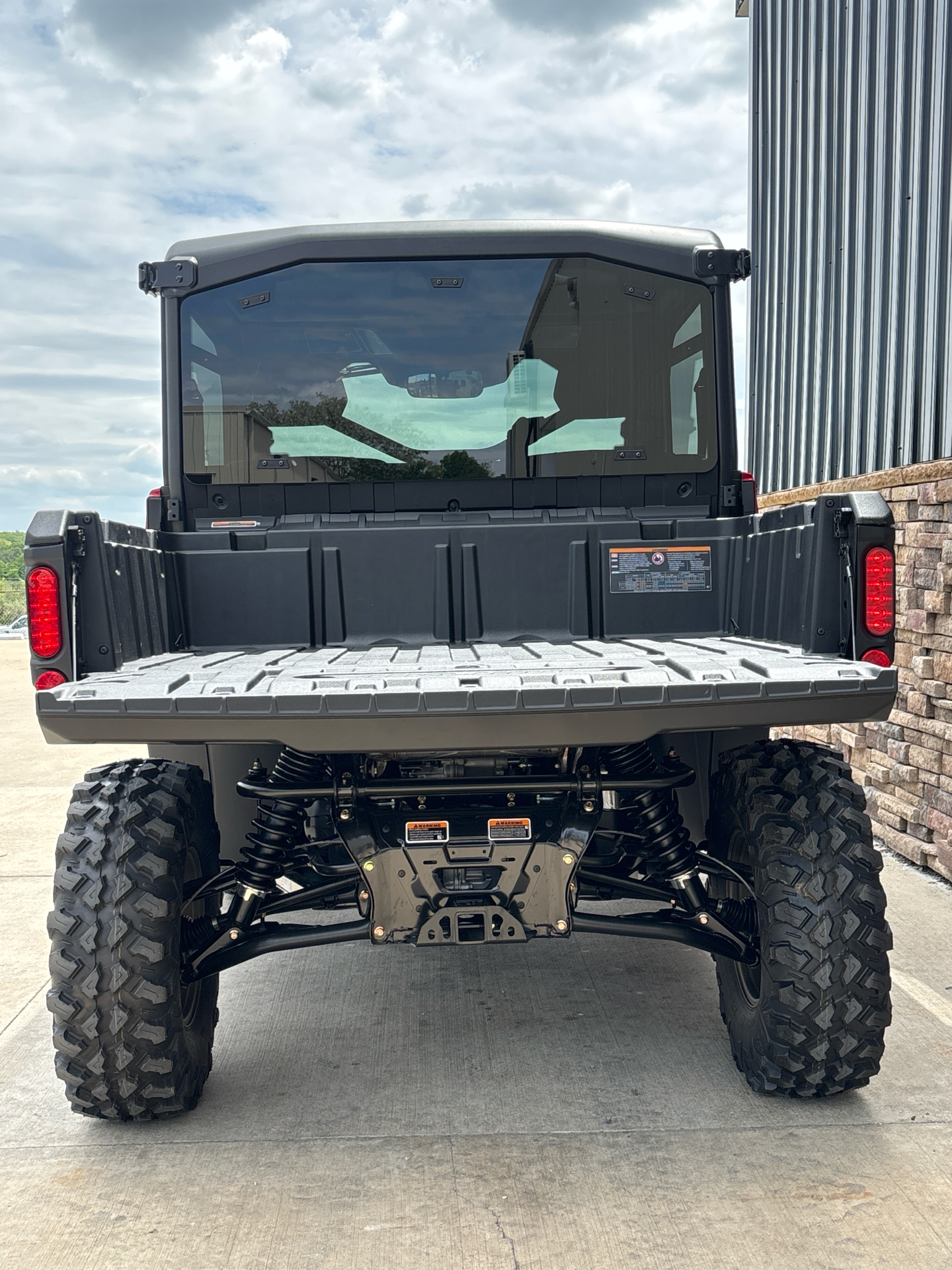 2025 Can-Am Defender Limited in Columbia, Missouri - Photo 13