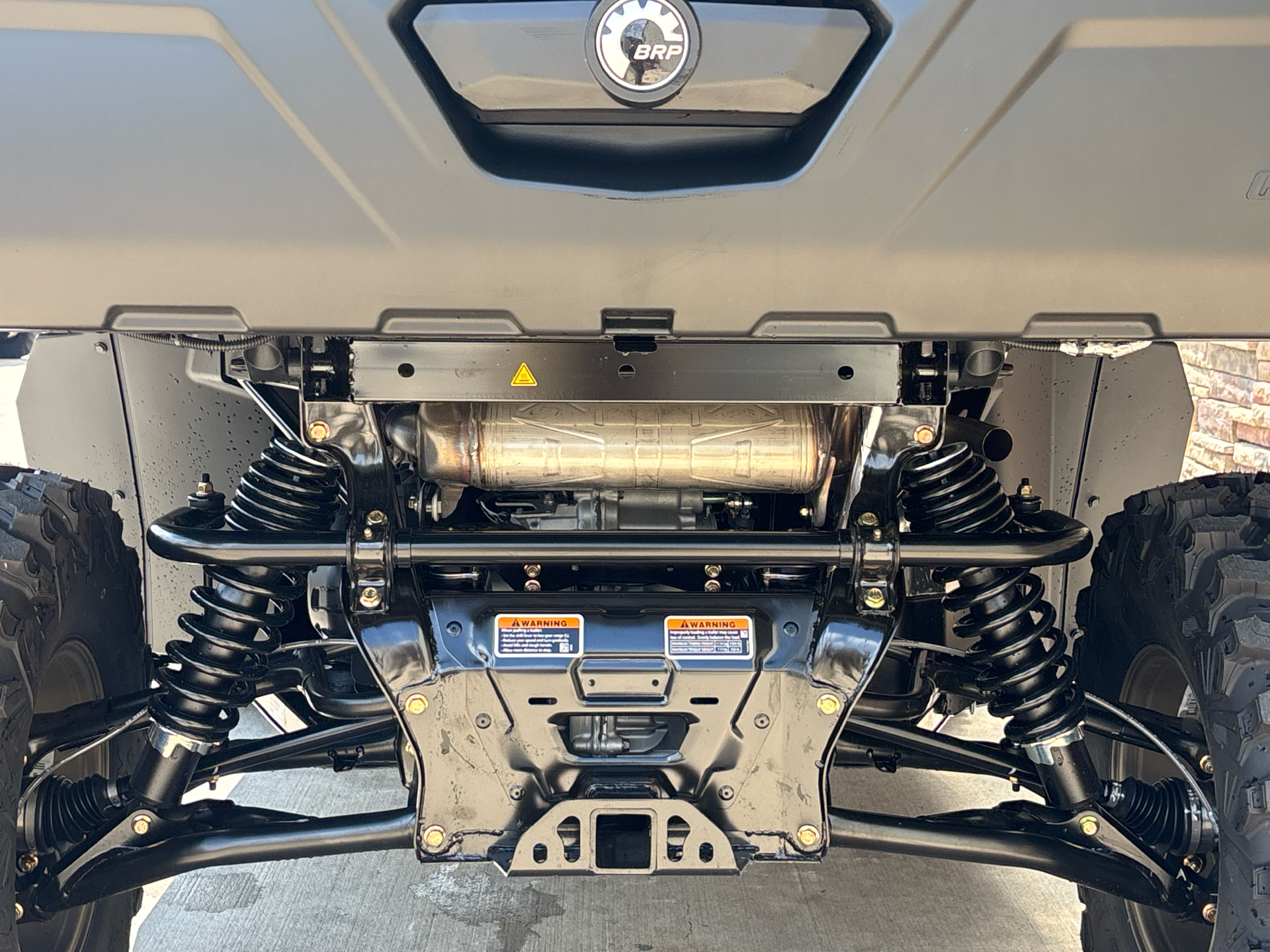 2025 Can-Am Defender Limited in Columbia, Missouri - Photo 8
