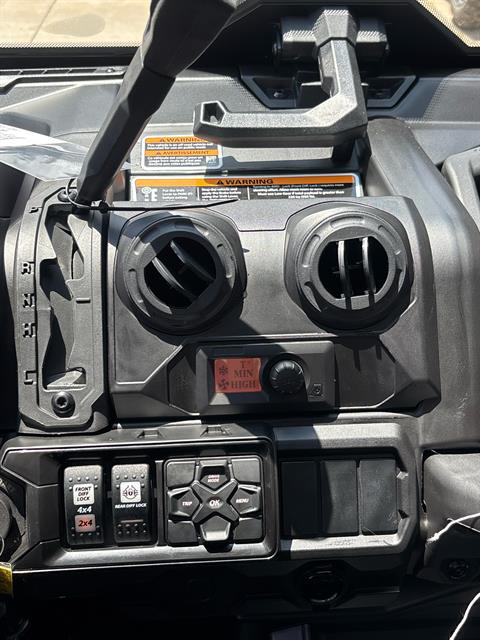 2025 Can-Am Defender Limited in Columbia, Missouri - Photo 10