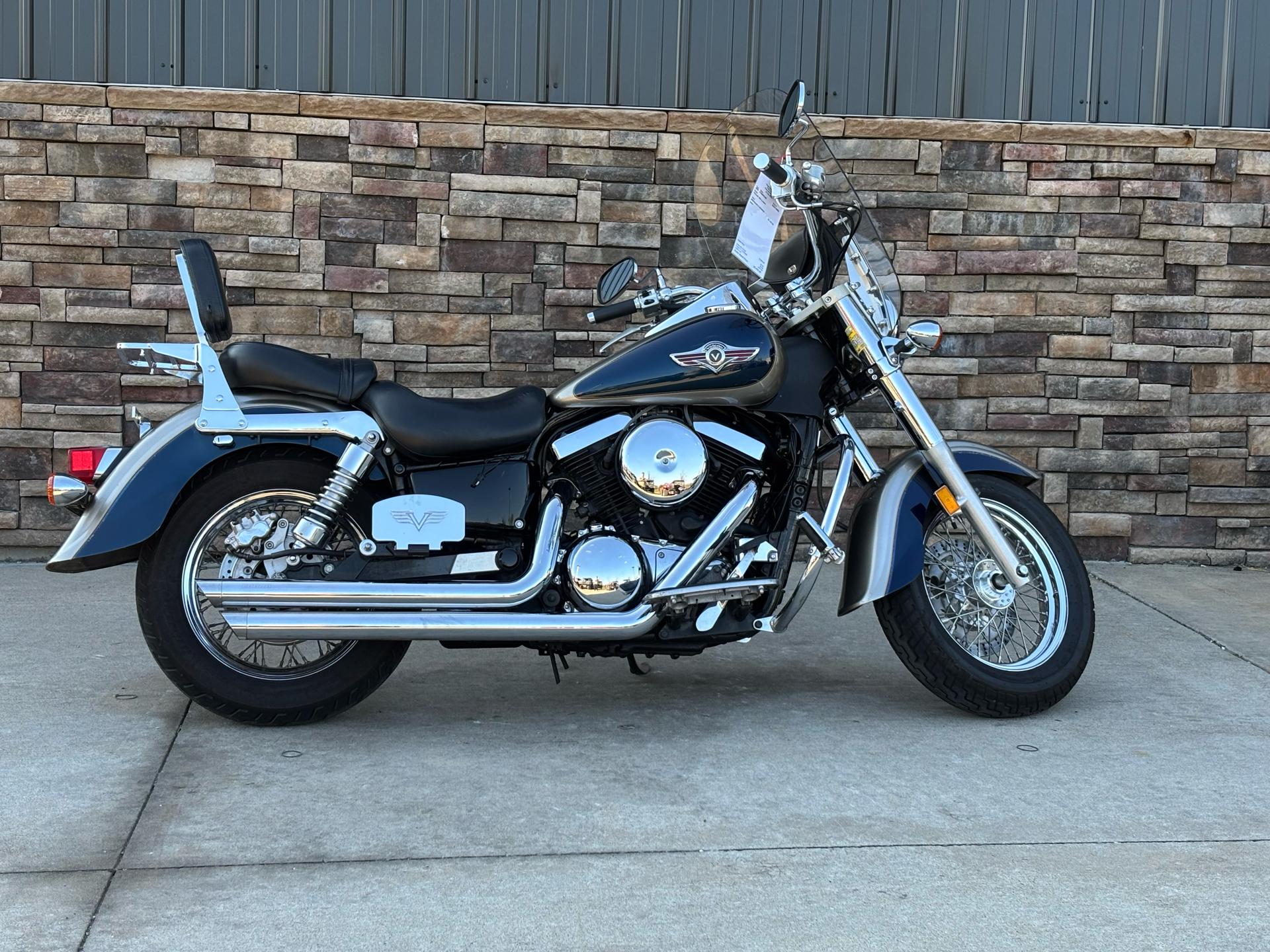 2007 Kawasaki Vulcan® 1500 Classic in Columbia, Missouri - Photo 1