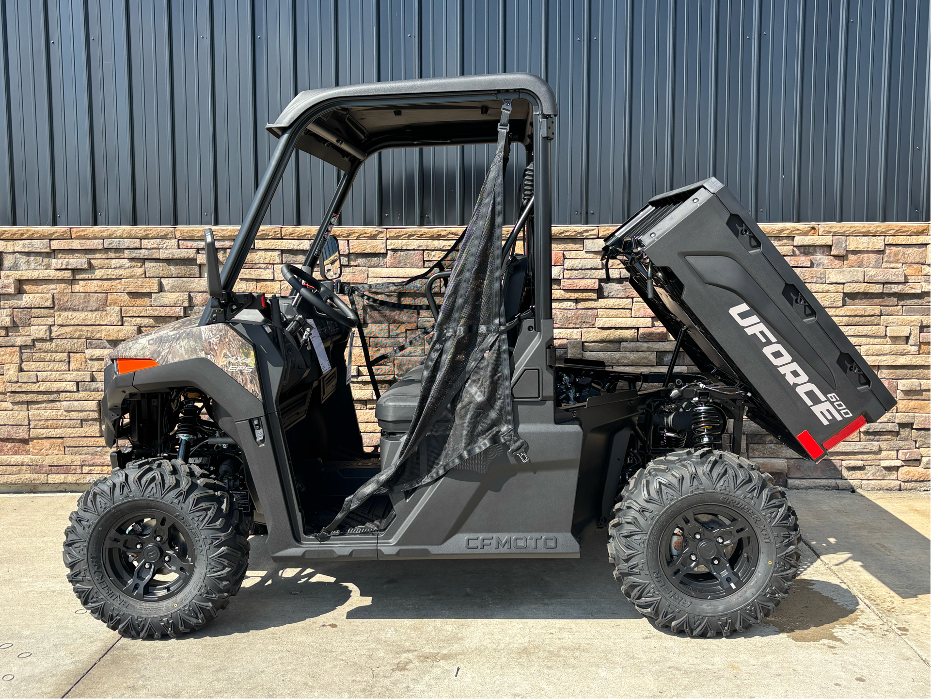 2026 CFMOTO UForce 600 in Columbia, Missouri - Photo 11