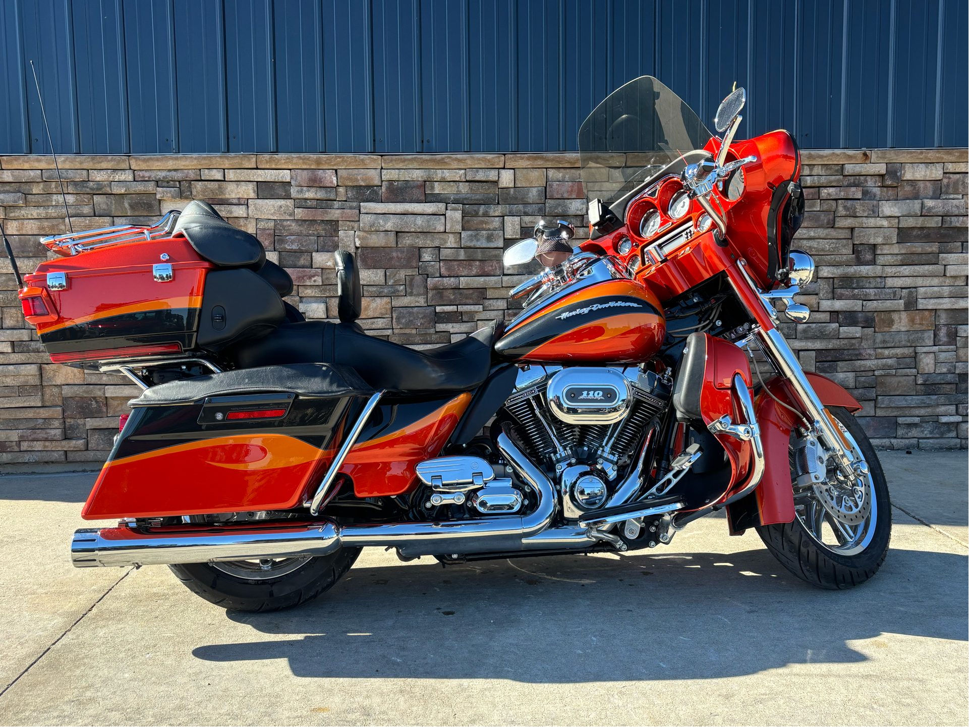 2013 Harley-Davidson CVO™ Ultra Classic® Electra Glide® in Columbia, Missouri - Photo 1