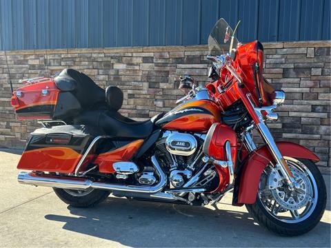 2013 Harley-Davidson CVO™ Ultra Classic® Electra Glide® in Columbia, Missouri - Photo 3