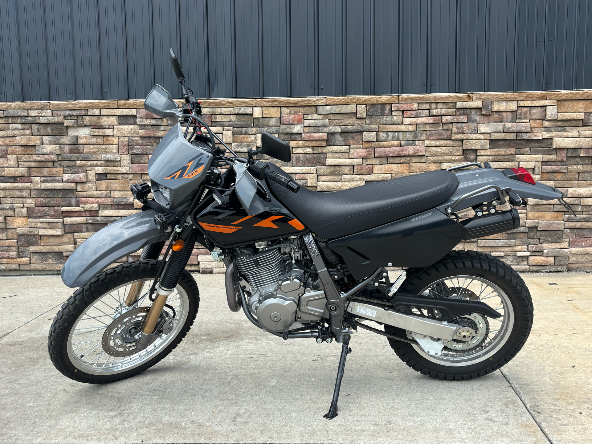 2024 Suzuki DR650S in Columbia, Missouri - Photo 11