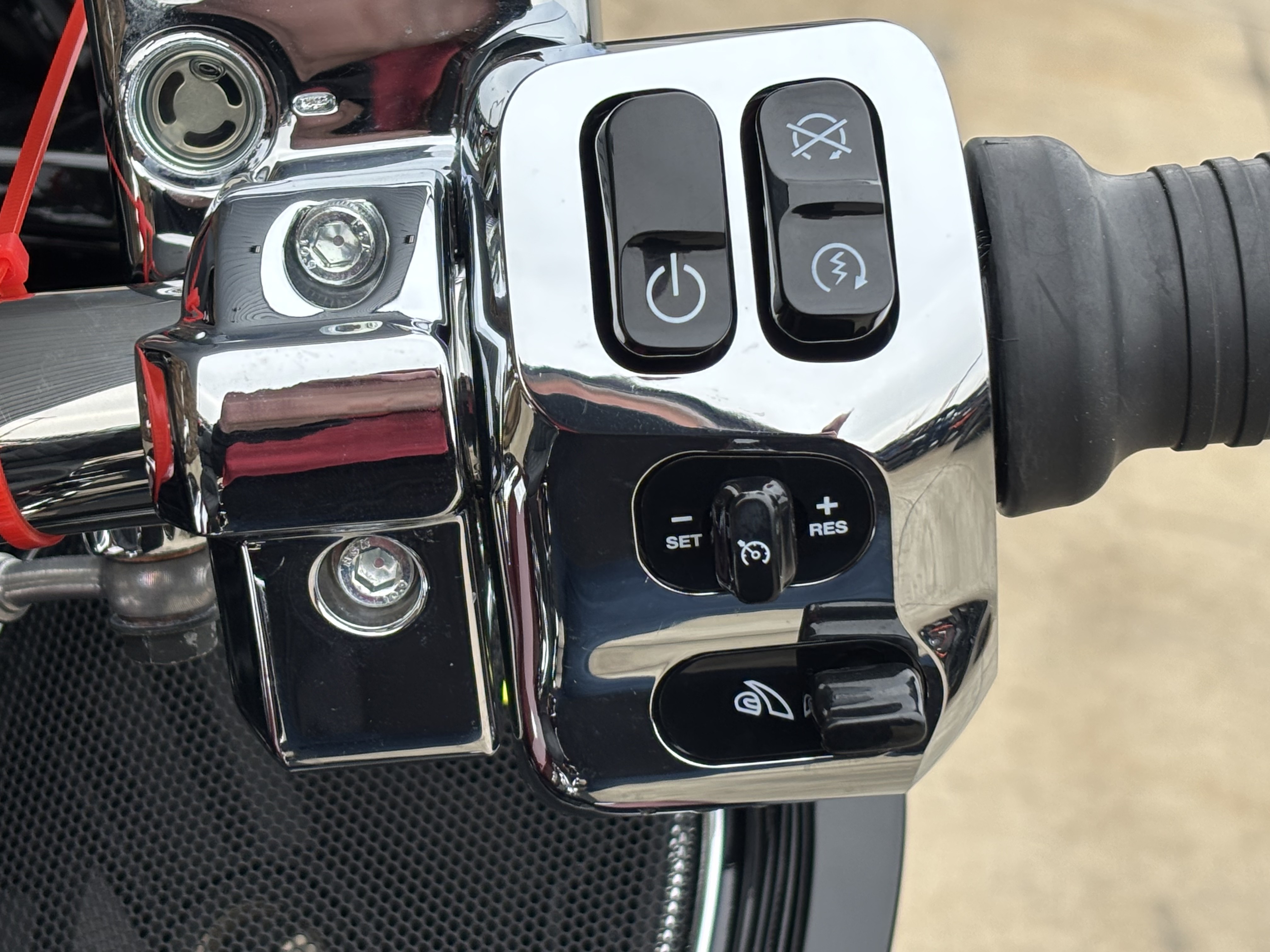 2025 Indian Motorcycle Pursuit® Limited in Columbia, Missouri - Photo 6