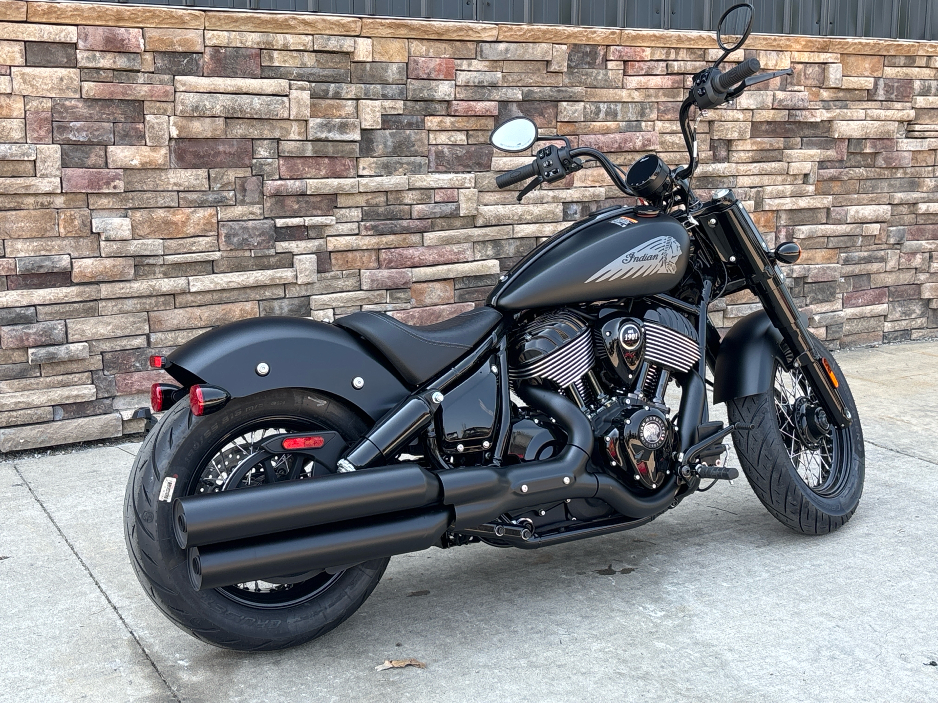 2025 Indian Motorcycle Chief Bobber Dark Horse® in Columbia, Missouri - Photo 2