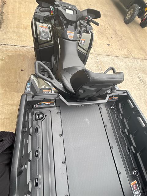 2025 Can-Am Outlander MAX 6x6 XT 1000 in Columbia, Missouri - Photo 8