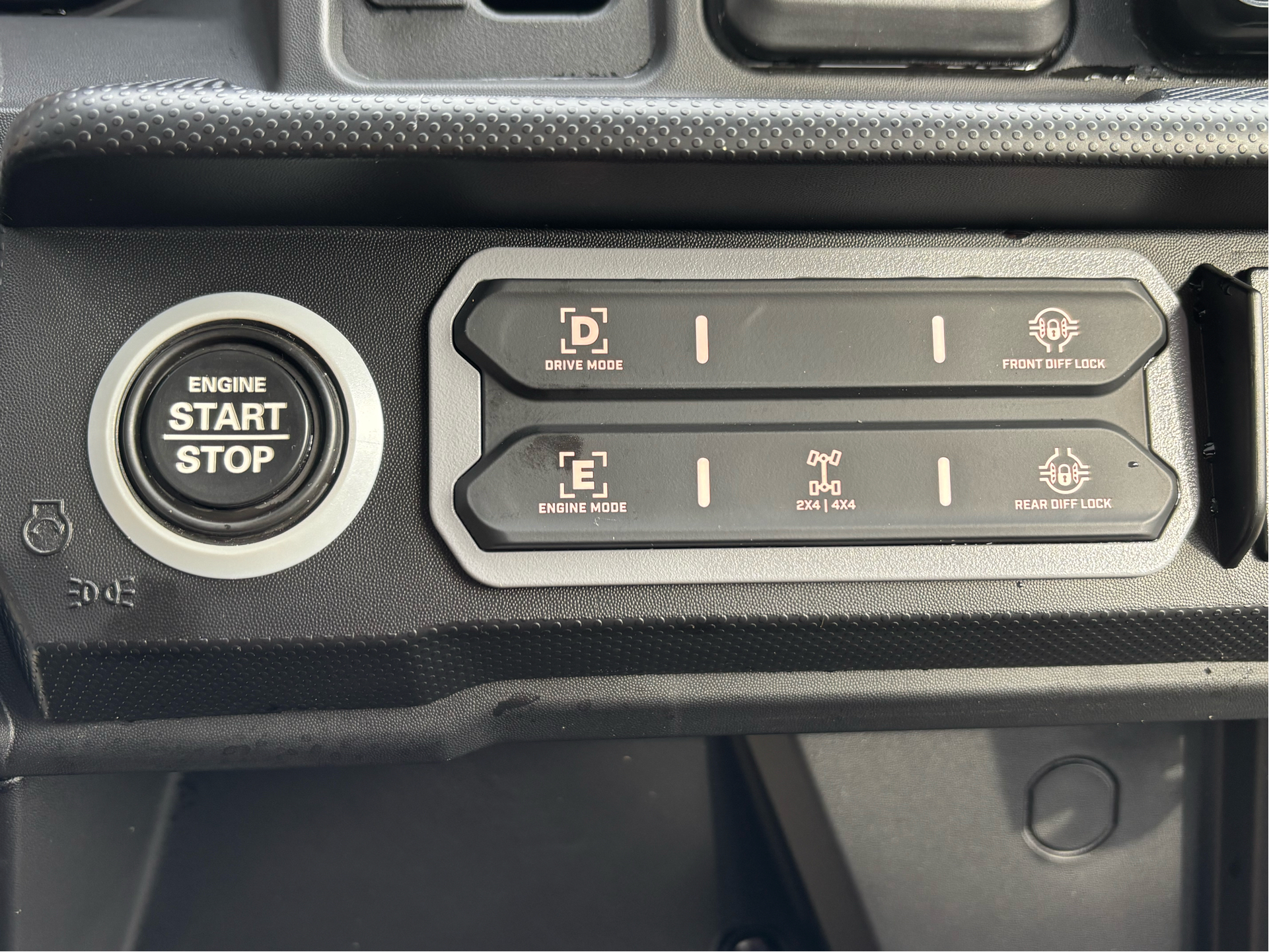 2026 Can-Am Defender MAX XT HD11 in Columbia, Missouri - Photo 8