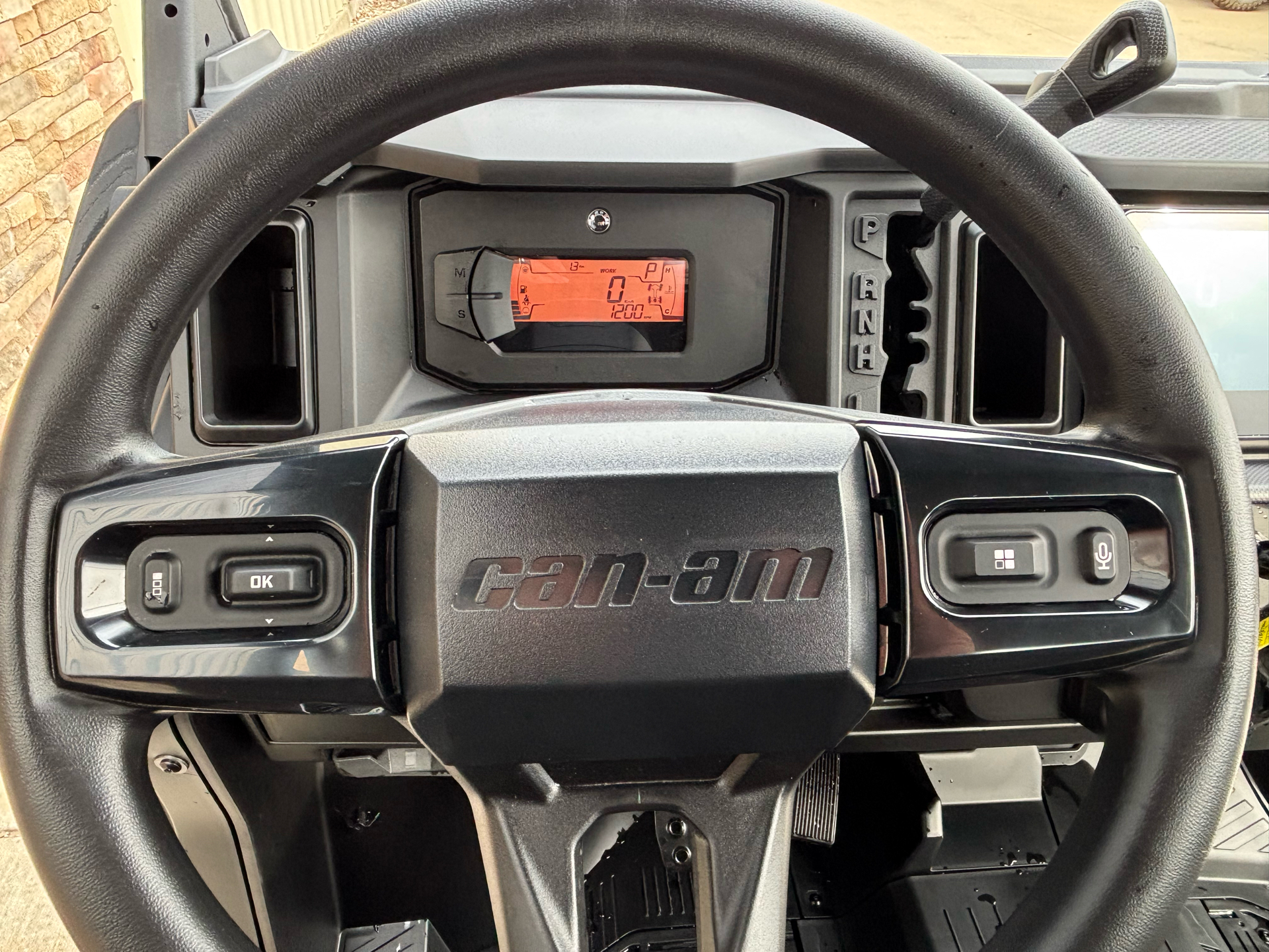 2026 Can-Am Defender MAX XT HD11 in Columbia, Missouri - Photo 12
