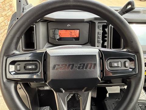 2026 Can-Am Defender MAX XT HD11 in Columbia, Missouri - Photo 12