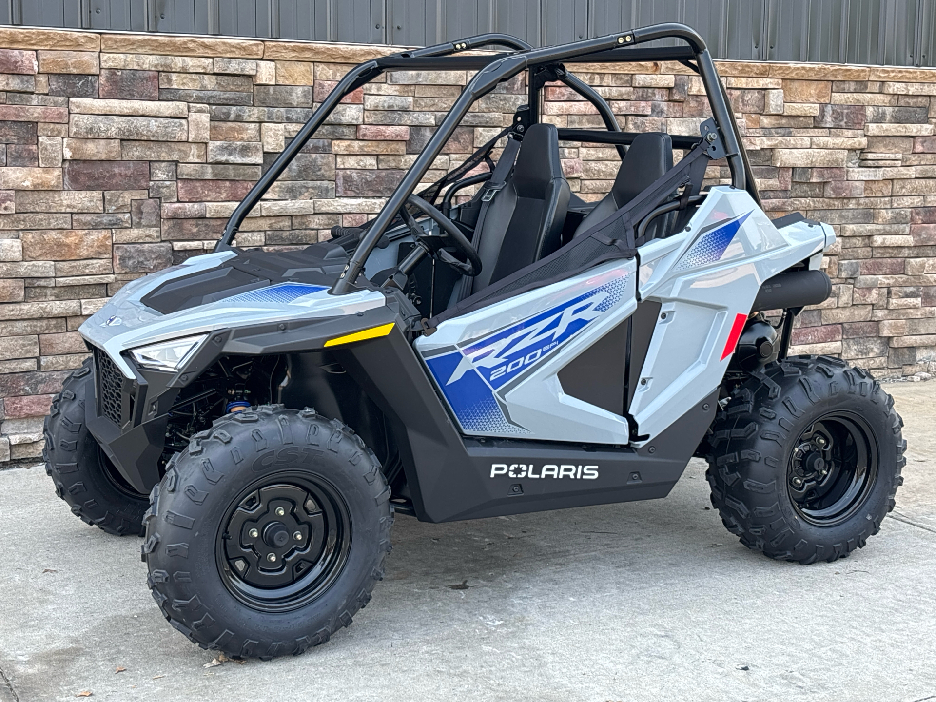 2025 Polaris RZR 200 EFI in Columbia, Missouri - Photo 2