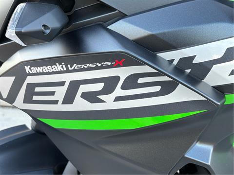 2025 Kawasaki Versys-X 300 ABS in Columbia, Missouri - Photo 11