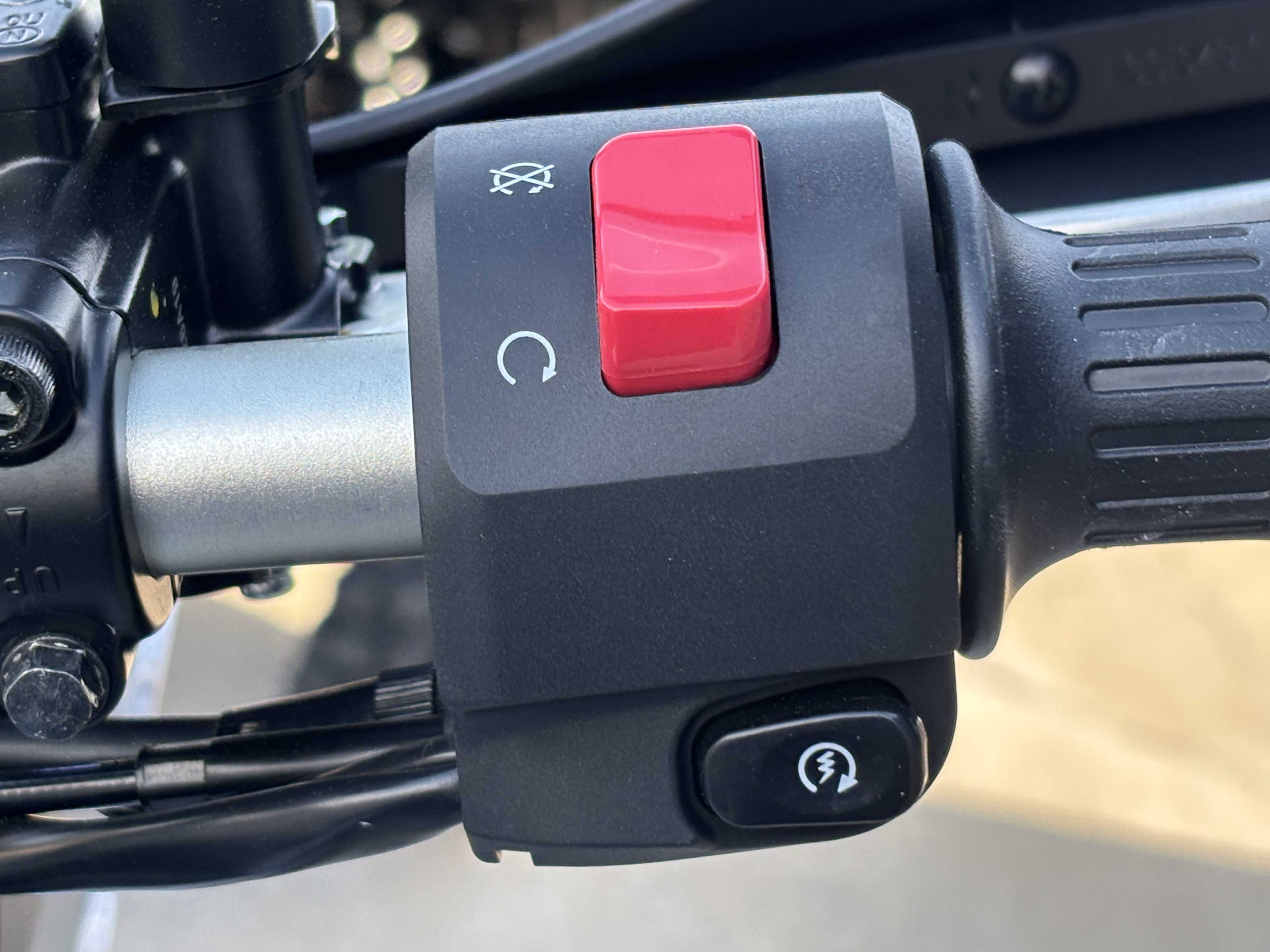 2026 Kawasaki KLE®500 SE ABS in Columbia, Missouri - Photo 10