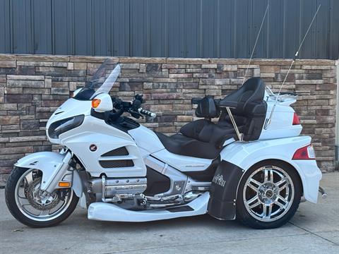 2017 Honda Gold Wing Audio Comfort Navi XM in Columbia, Missouri - Photo 2