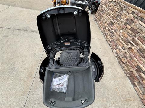2018 Indian Motorcycle Roadmaster® ABS in Columbia, Missouri - Photo 6
