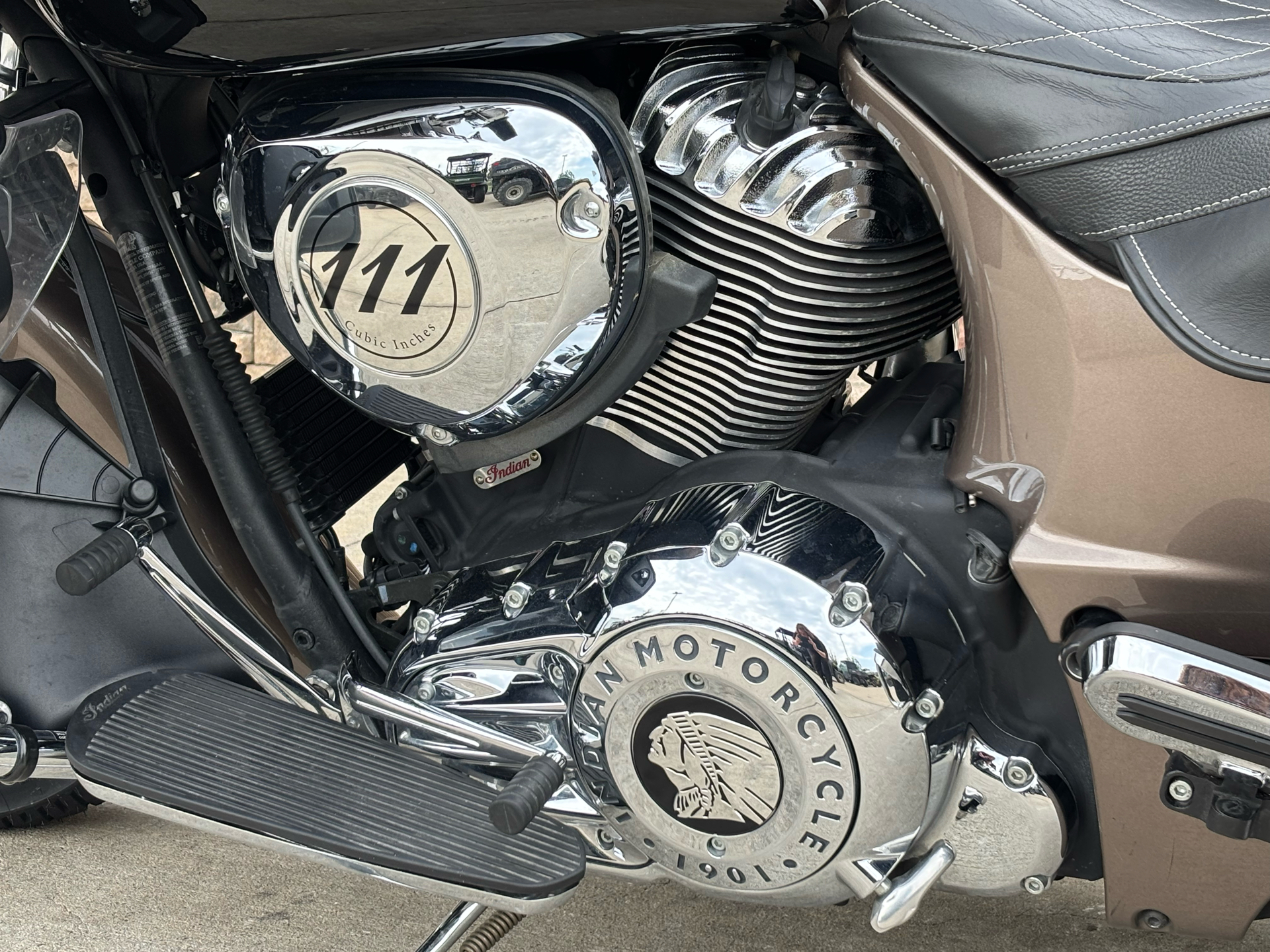2018 Indian Motorcycle Roadmaster® ABS in Columbia, Missouri - Photo 9