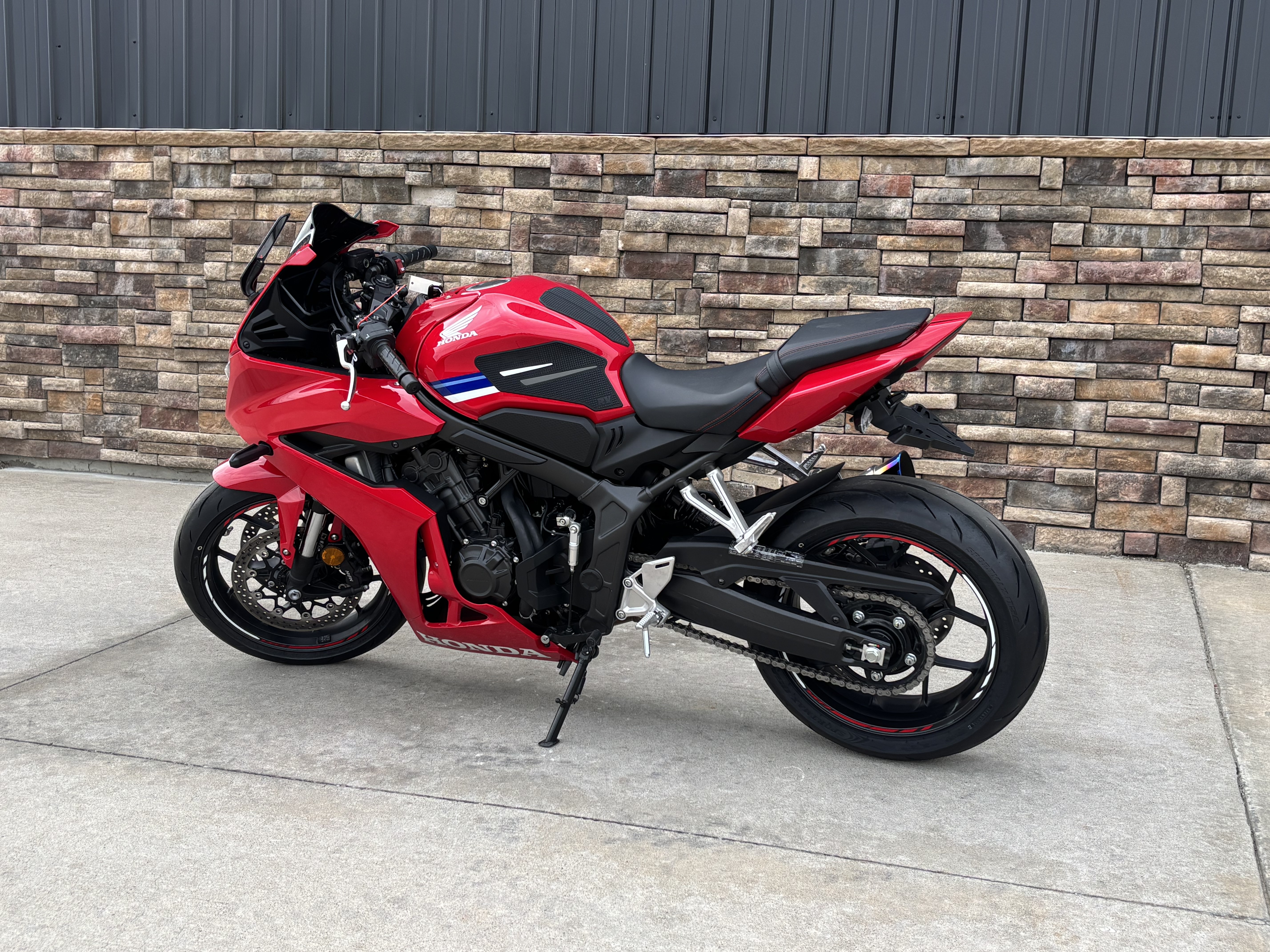 2024 Honda CBR650R ABS in Columbia, Missouri - Photo 4