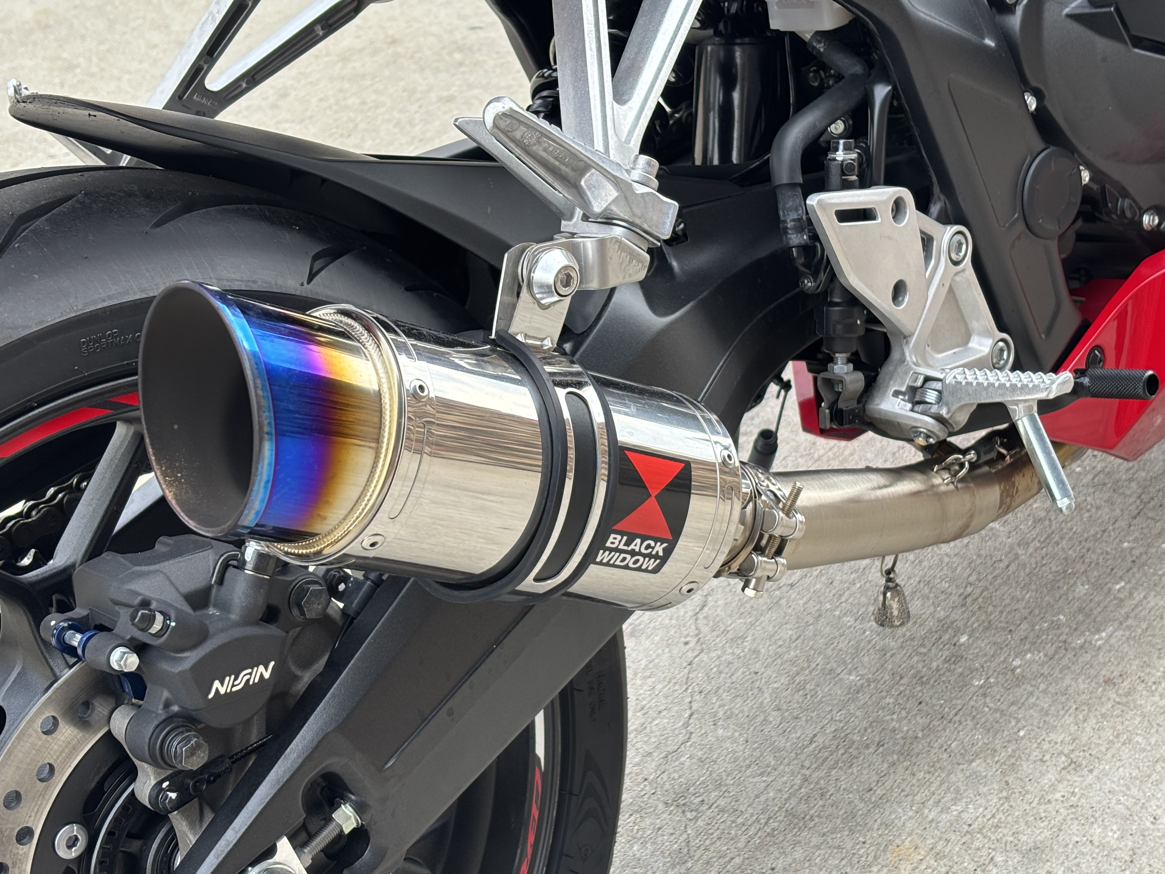 2024 Honda CBR650R ABS in Columbia, Missouri - Photo 7