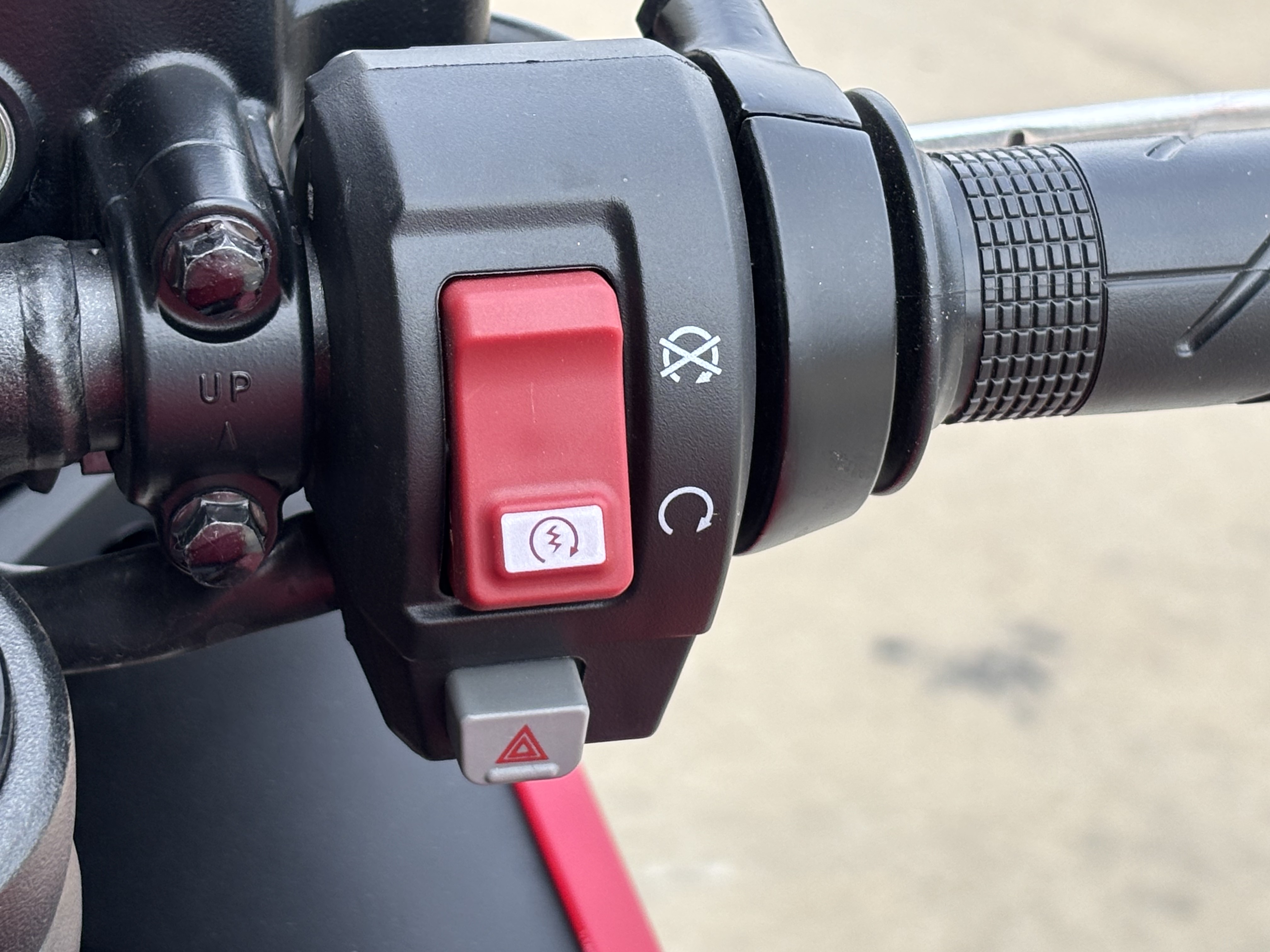 2024 Honda CBR650R ABS in Columbia, Missouri - Photo 11