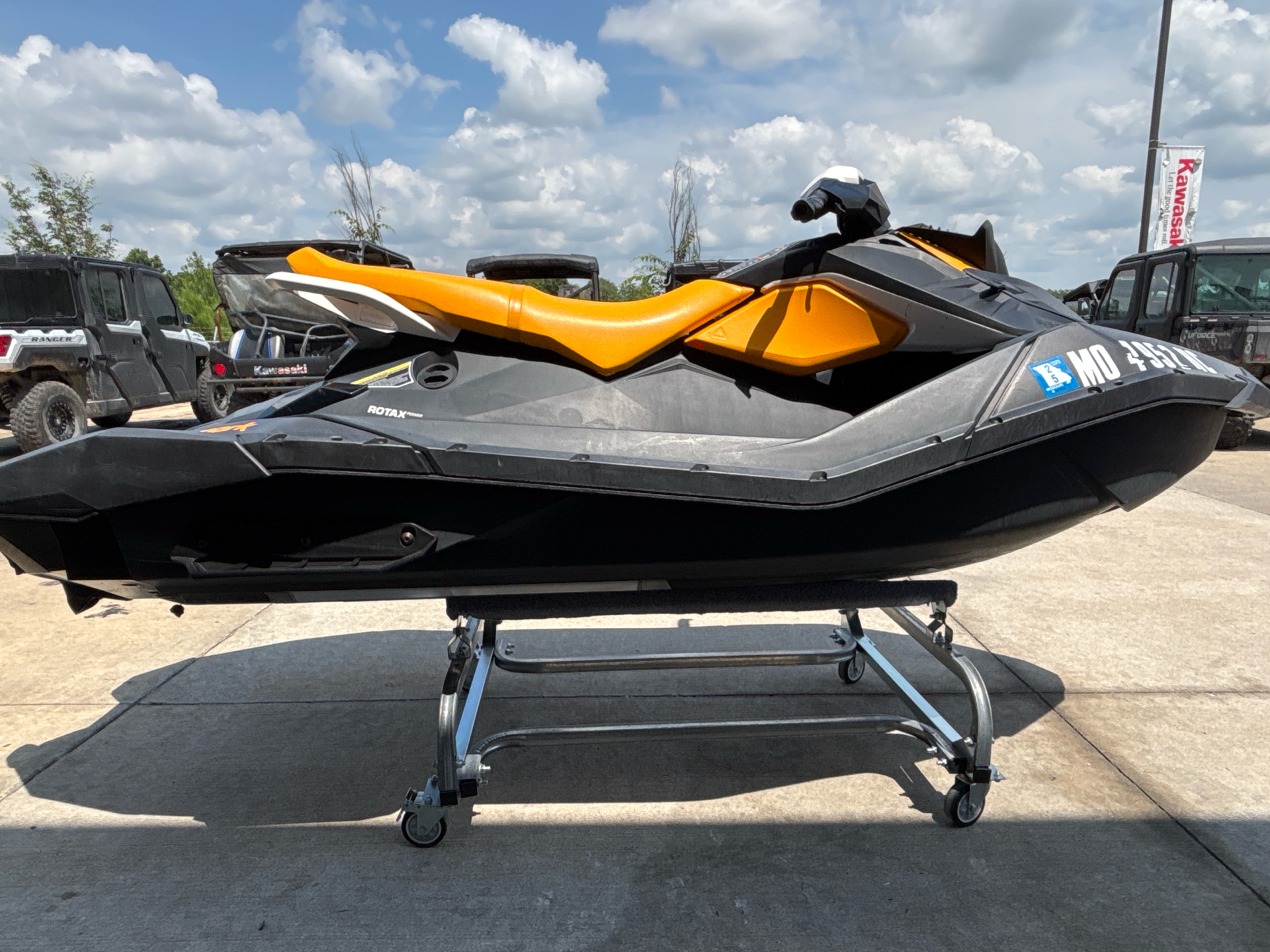 2019 Sea-Doo Spark 3up 900 H.O. ACE iBR, Convenience Package + Sound System in Columbia, Missouri - Photo 9