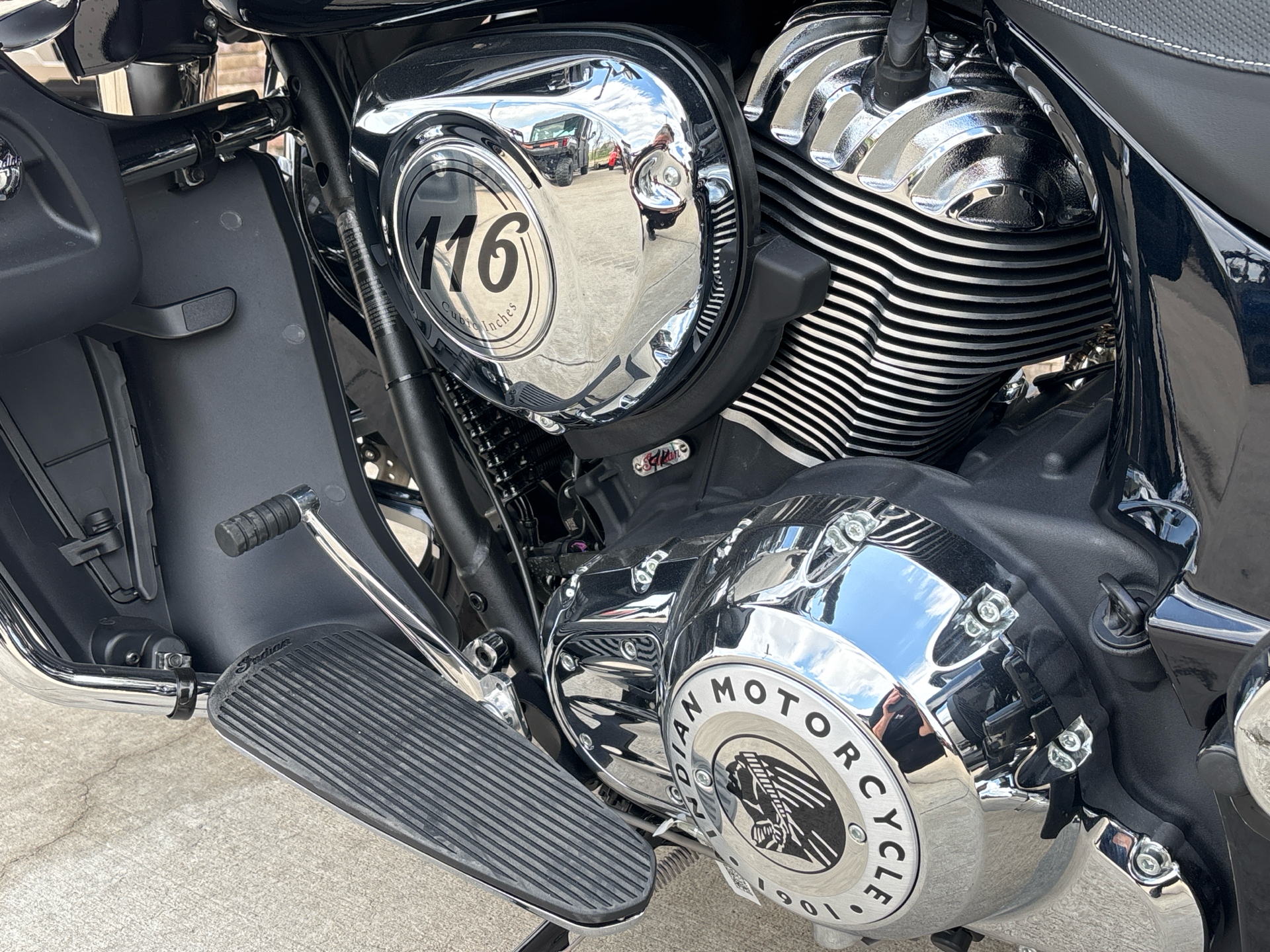 2024 Indian Motorcycle Roadmaster® Limited in Columbia, Missouri - Photo 4