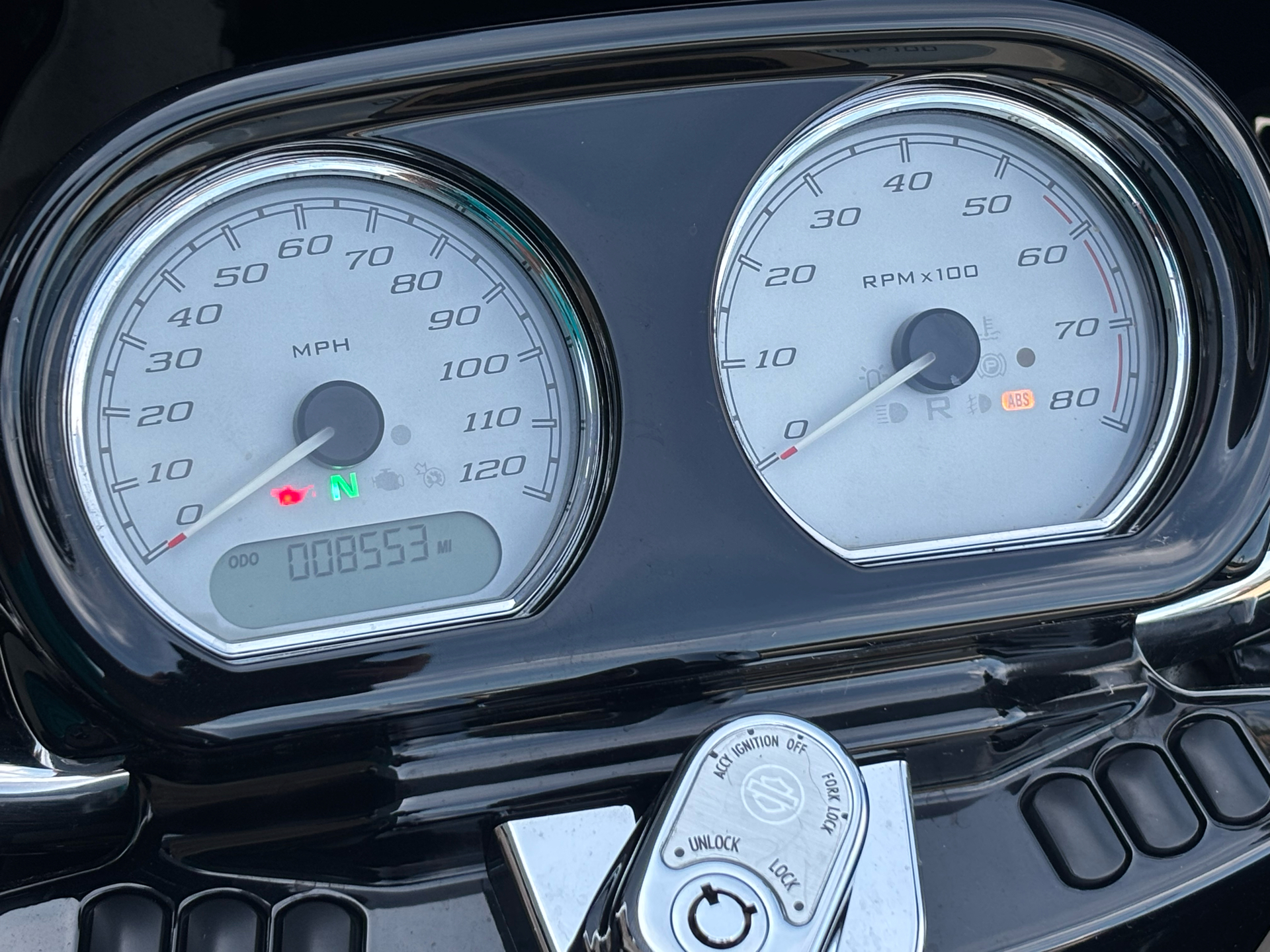 2016 Harley-Davidson Road Glide® Special in Columbia, Missouri - Photo 8