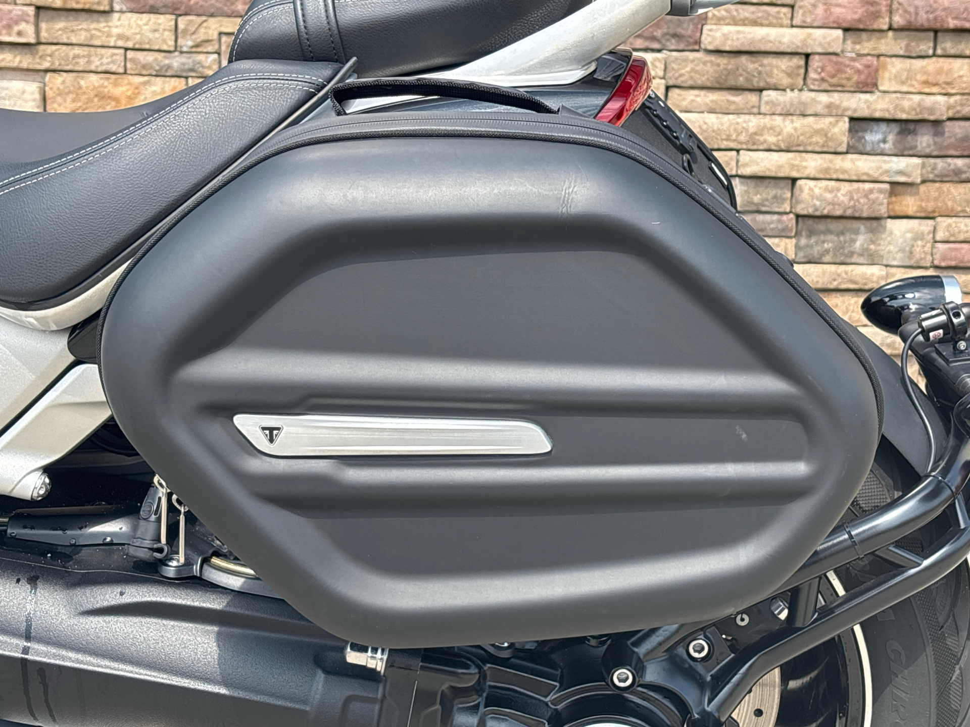 2020 Triumph Rocket 3 GT in Columbia, Missouri - Photo 6