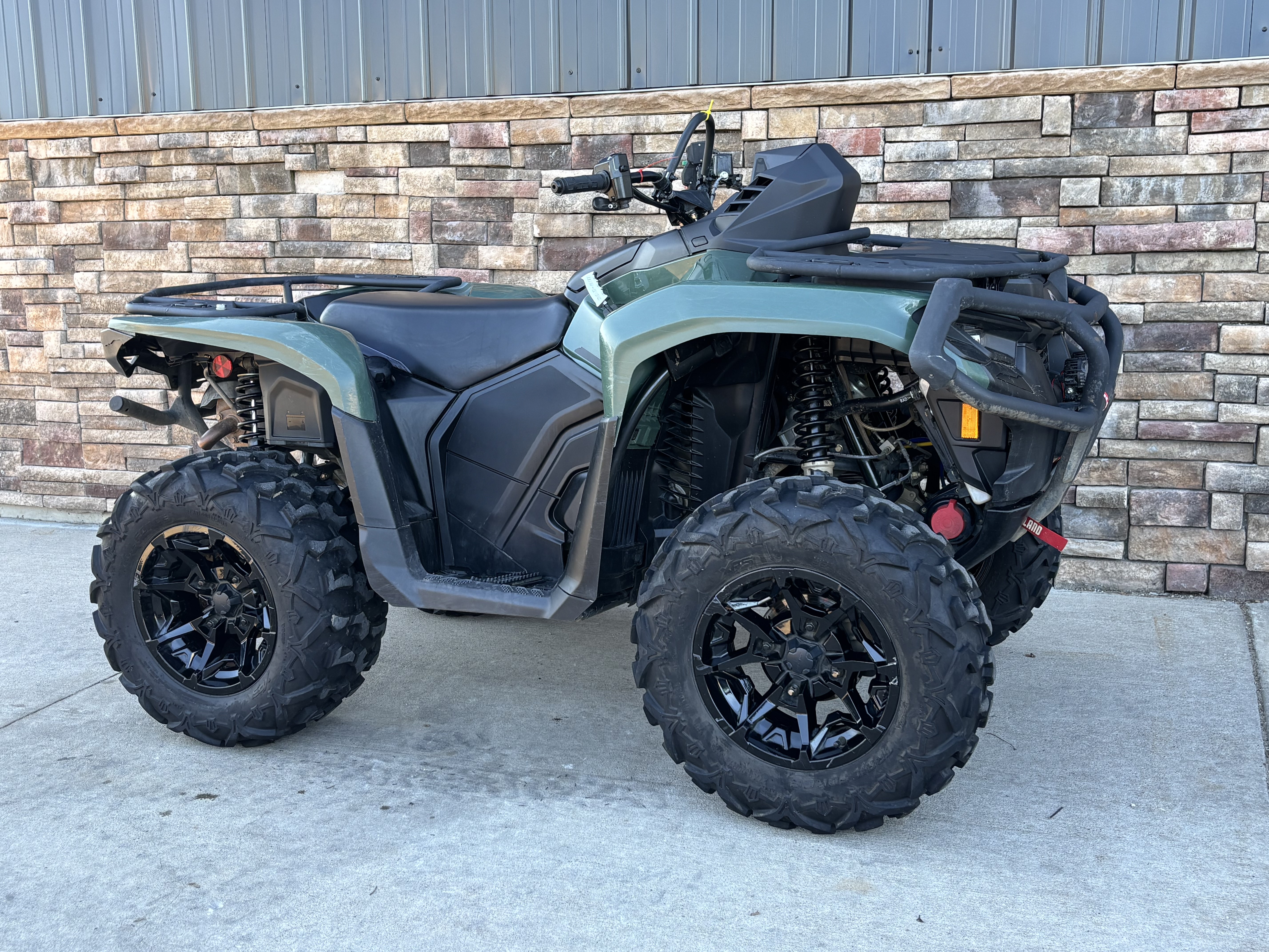 2024 Can-Am Outlander PRO XU HD7 in Columbia, Missouri - Photo 3