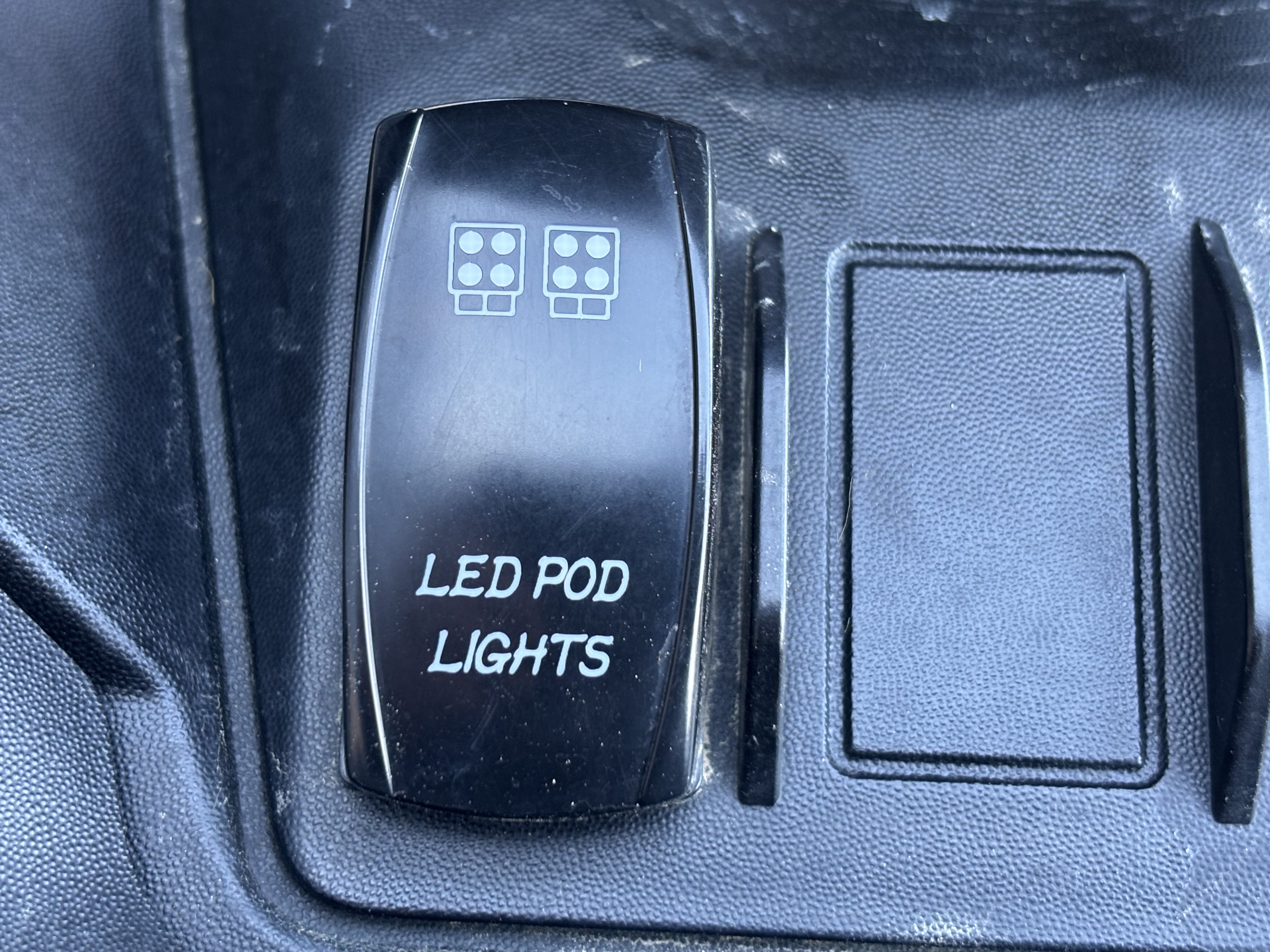 2024 Can-Am Outlander PRO XU HD7 in Columbia, Missouri - Photo 6