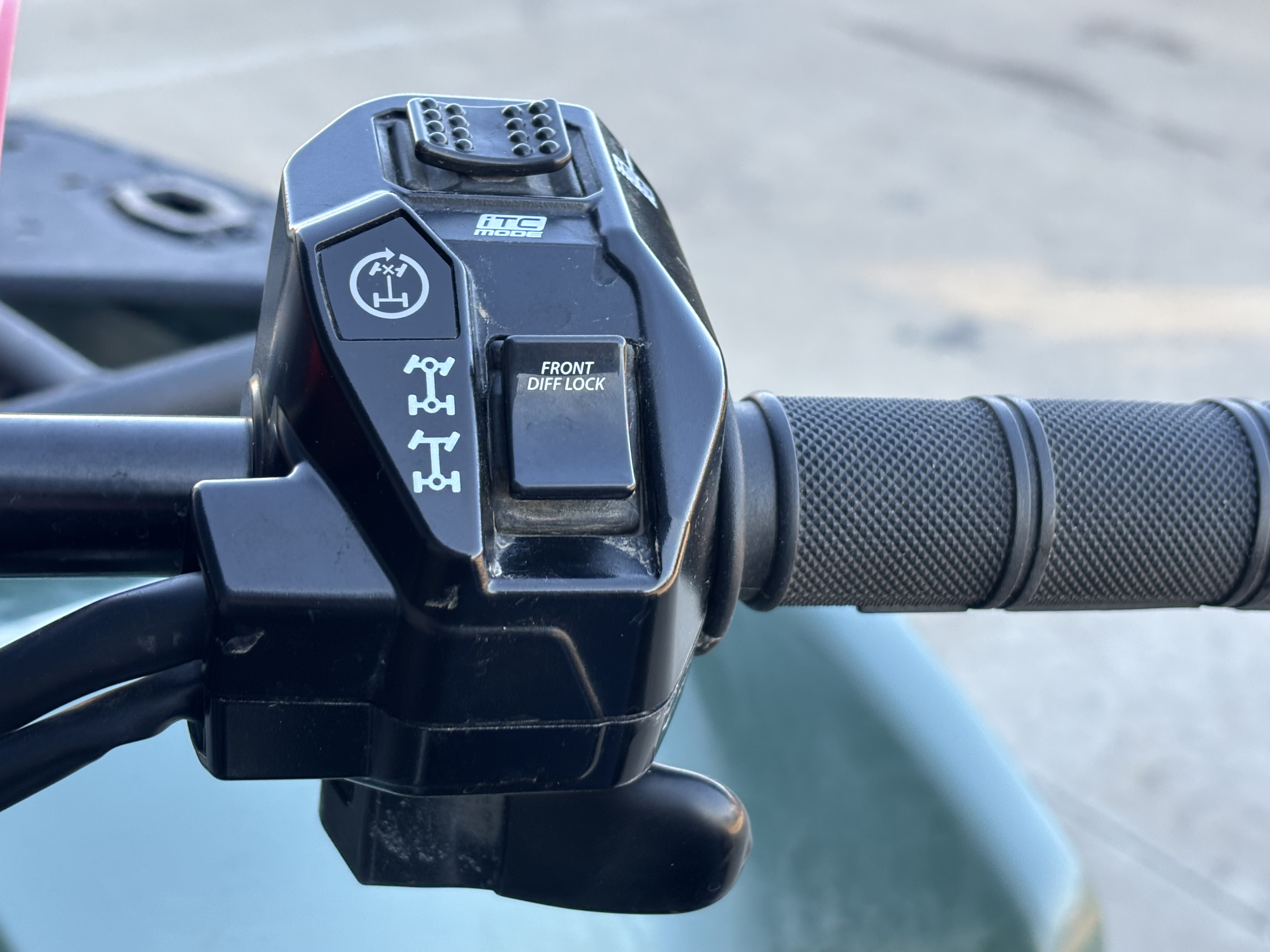 2024 Can-Am Outlander PRO XU HD7 in Columbia, Missouri - Photo 8