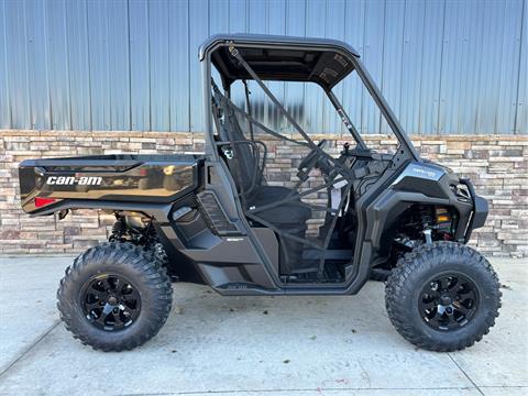 2026 Can-Am Defender XT HD11 in Columbia, Missouri - Photo 17