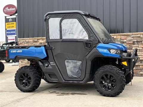 2023 Can-Am Defender XT HD9 in Columbia, Missouri - Photo 2