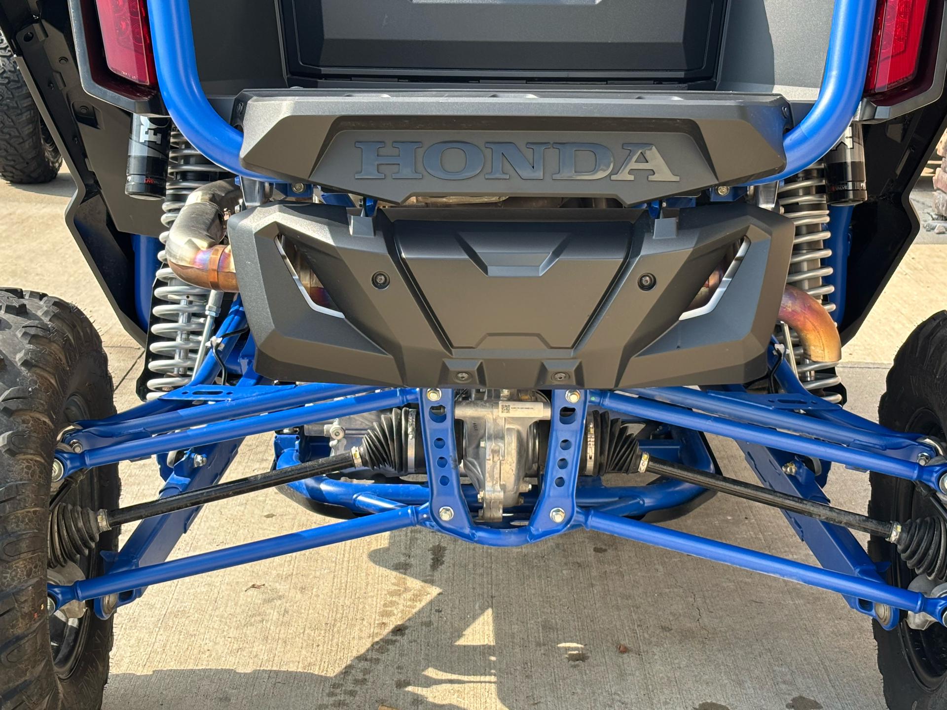 2023 Honda Talon 1000RS FOX Live Valve in Columbia, Missouri - Photo 4