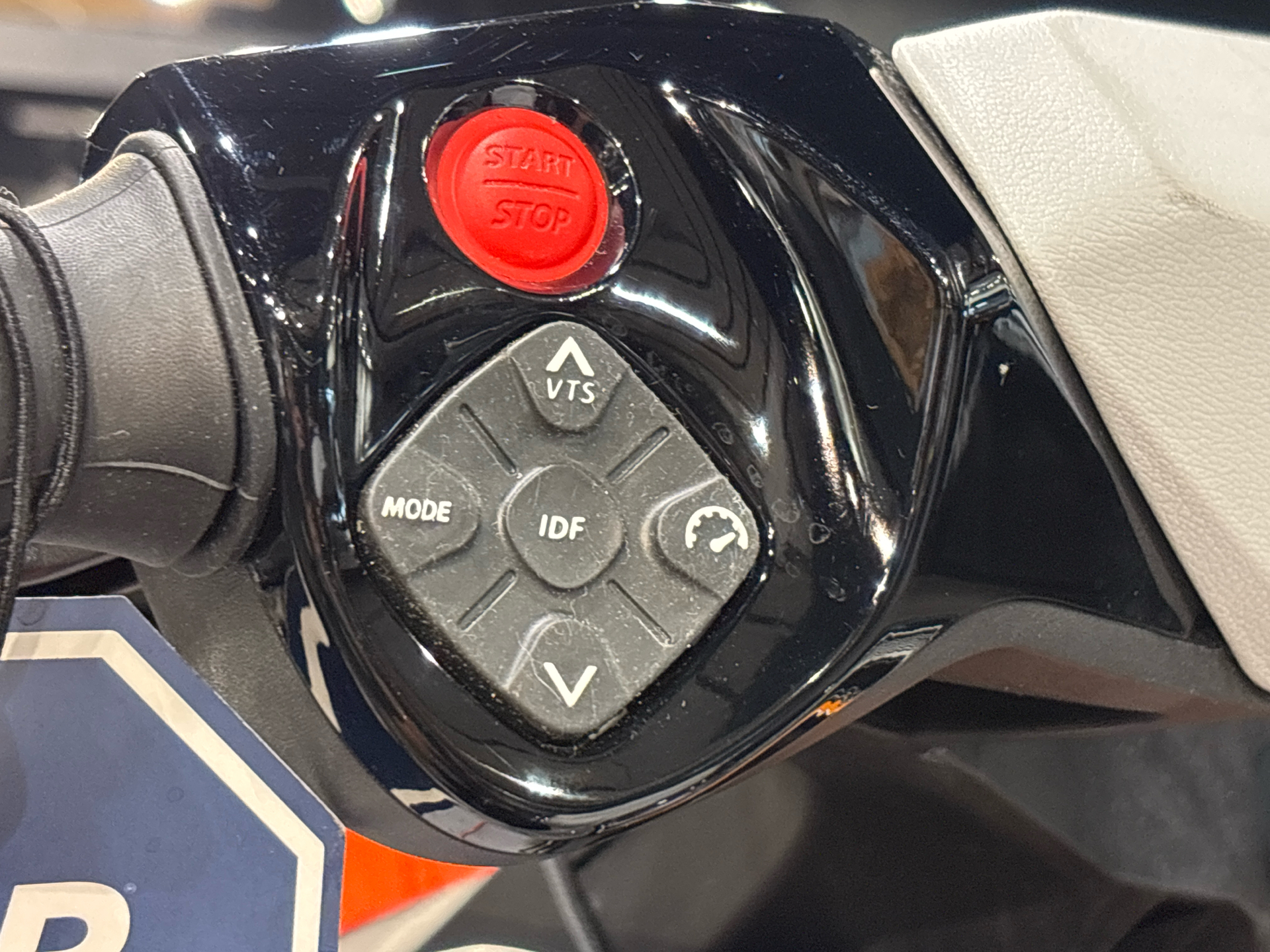 2025 Sea-Doo GTI SE 170 + Tech Package, audio, iDF, iBR in Columbia, Missouri - Photo 8