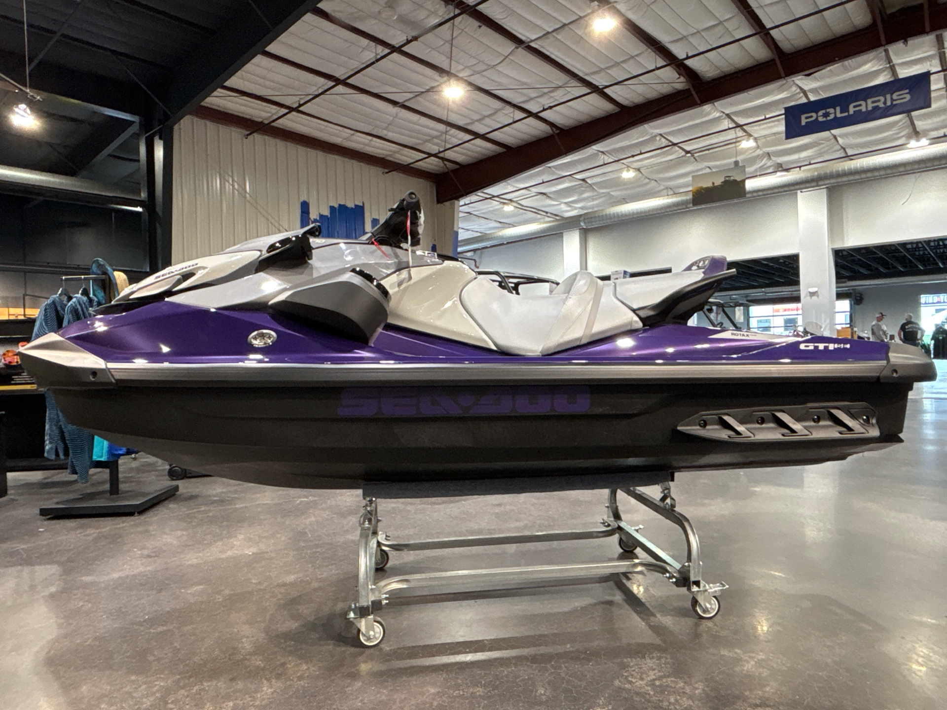 2025 Sea-Doo GTI SE 170 + Tech Package, audio, iDF, iBR in Columbia, Missouri - Photo 12