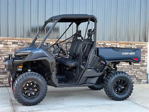 2026 Can-Am Defender XT HD11 in Columbia, Missouri - Photo 3