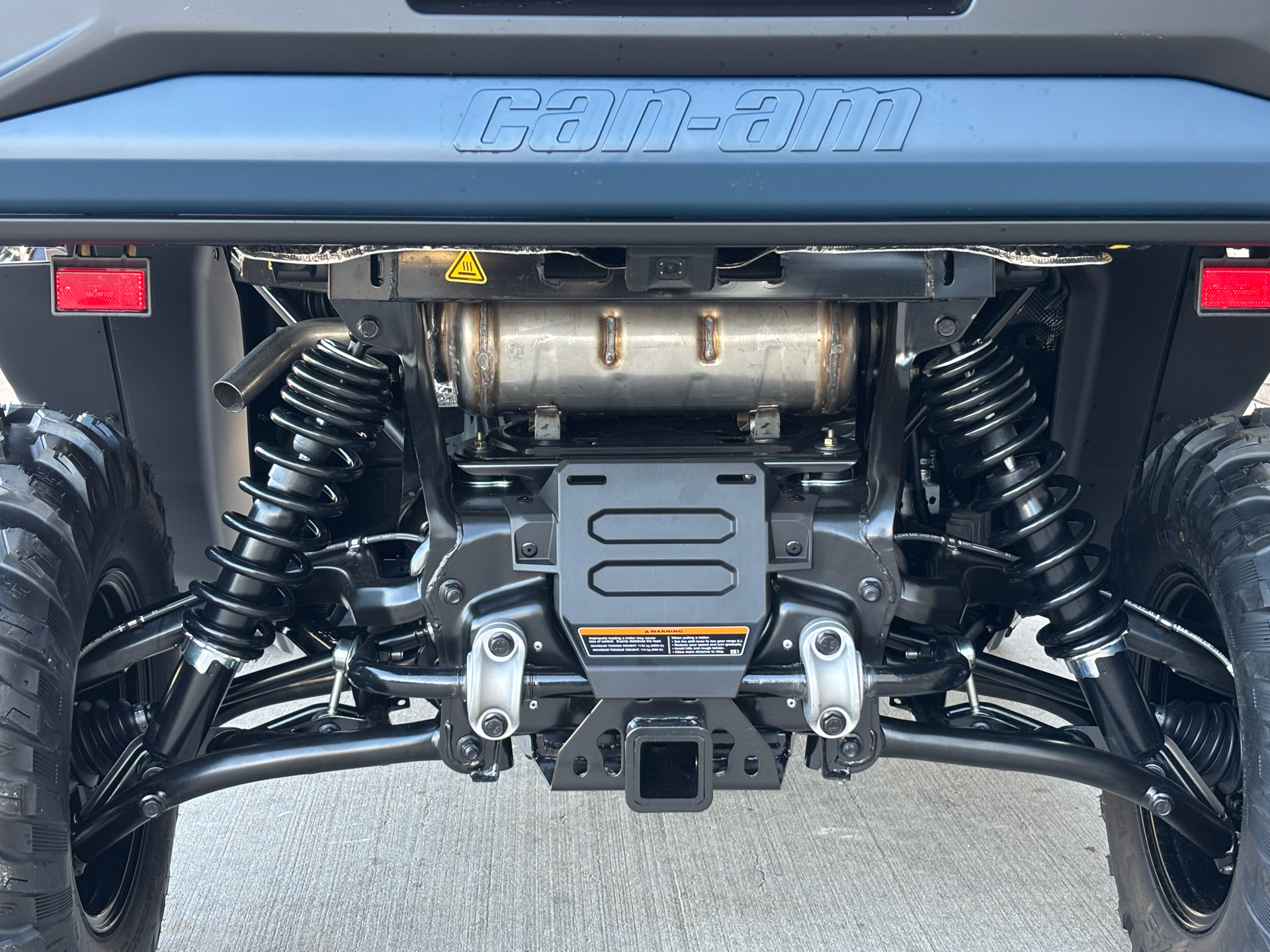2026 Can-Am Defender XT HD11 in Columbia, Missouri - Photo 5
