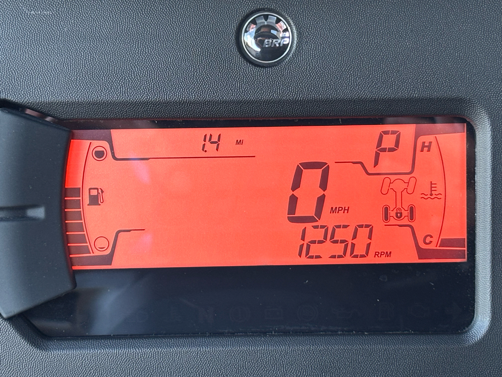 2026 Can-Am Defender XT HD11 in Columbia, Missouri - Photo 11