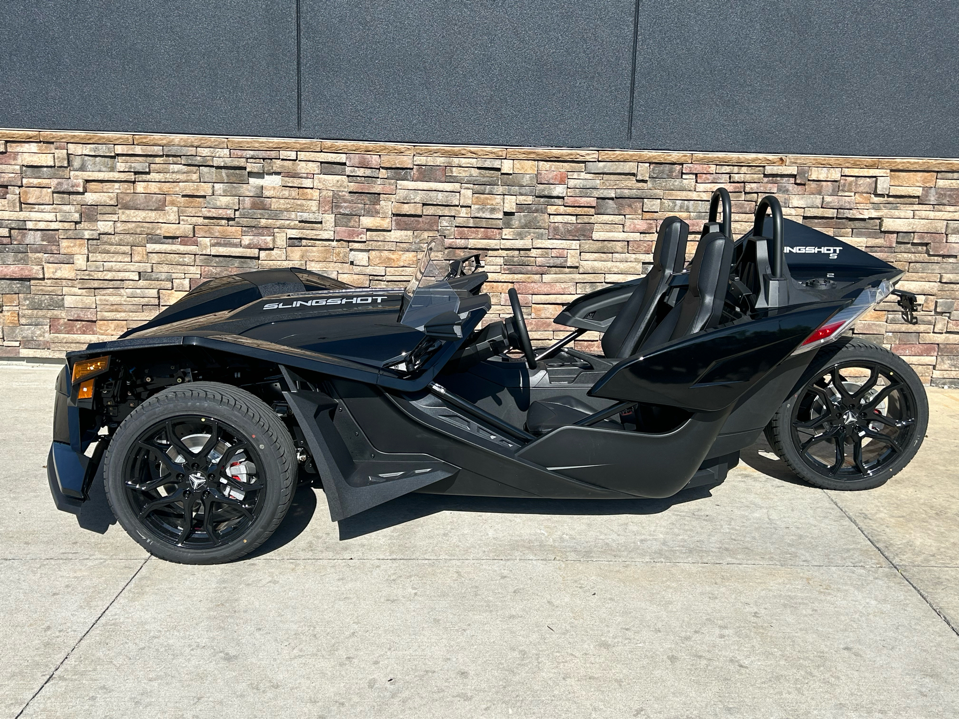 2024 Slingshot Slingshot S w/ Technology Package 1 - AutoDrive in Columbia, Missouri - Photo 1