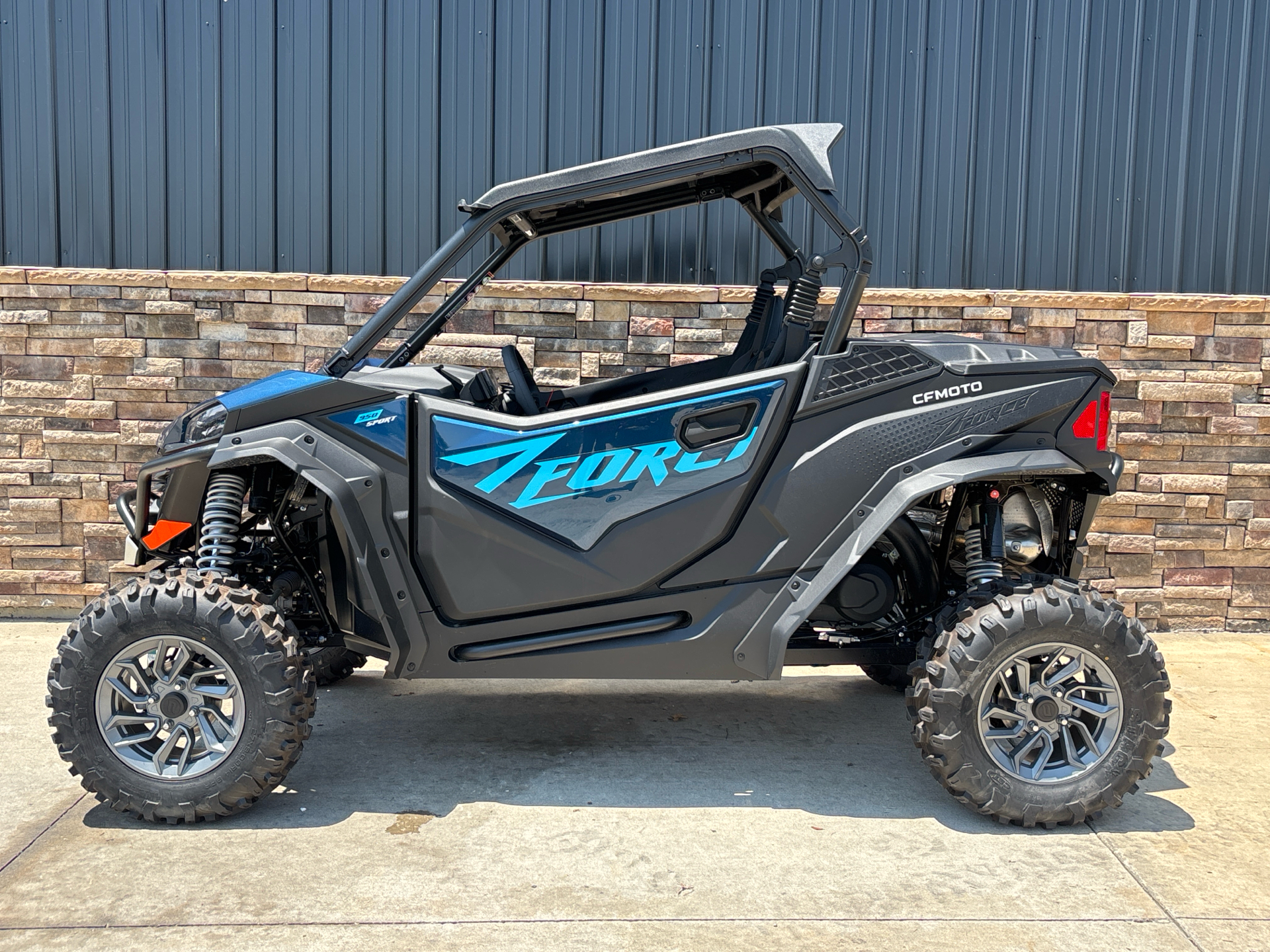 2025 CFMOTO ZForce 950 Sport in Columbia, Missouri - Photo 1