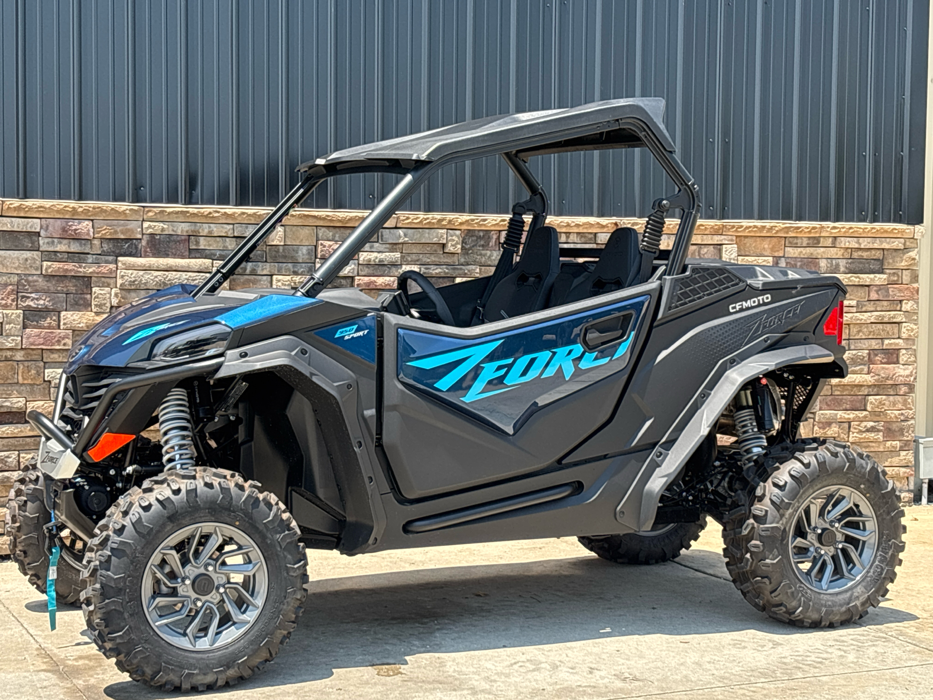 2025 CFMOTO ZForce 950 Sport in Columbia, Missouri - Photo 2
