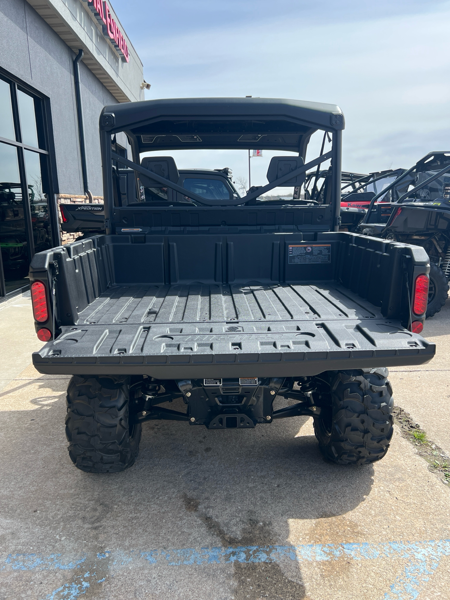 2025 Can-Am Defender XT HD7 in Columbia, Missouri - Photo 3