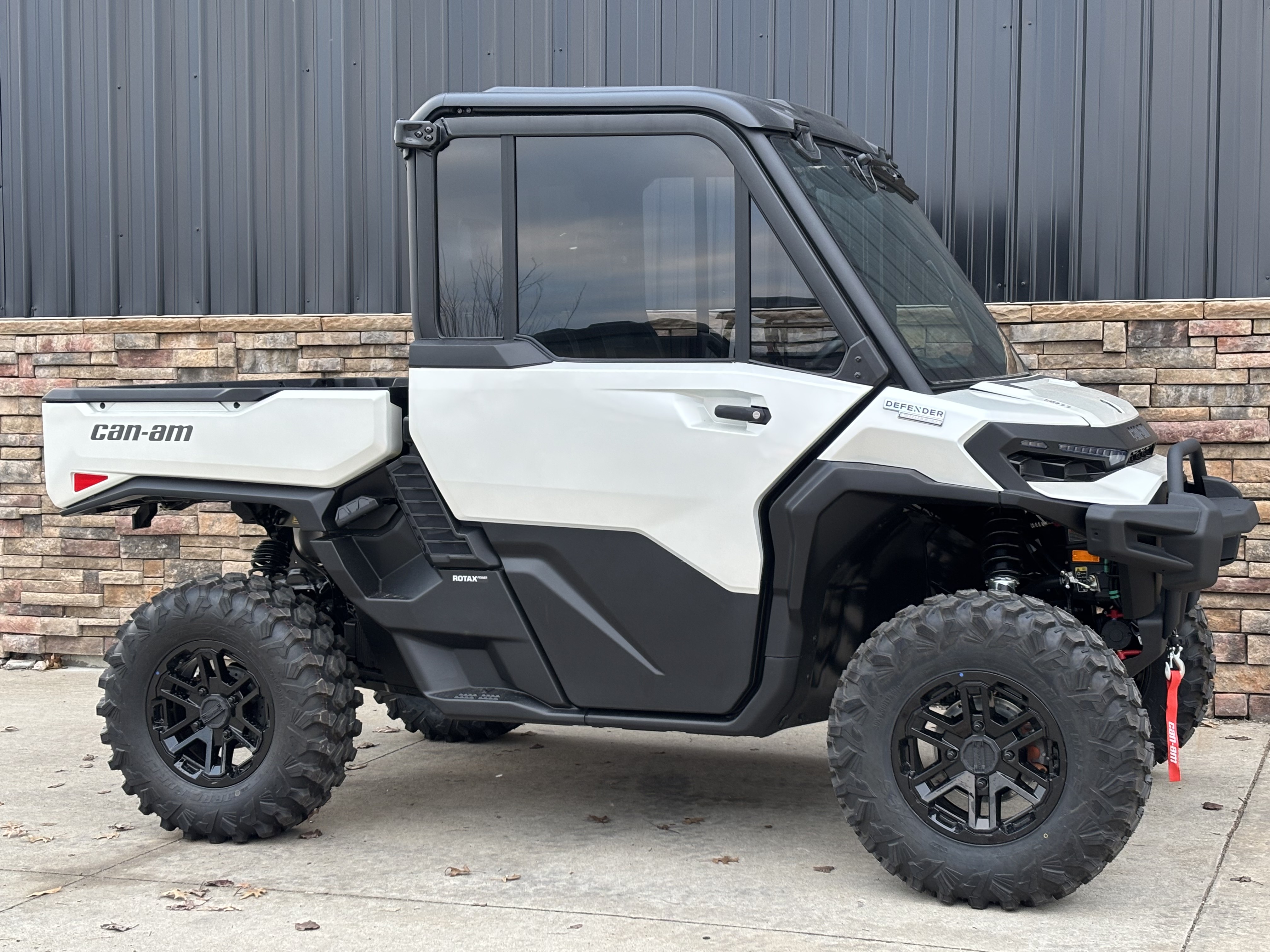 2026 Can-Am Defender Limited HD11 in Columbia, Missouri - Photo 3