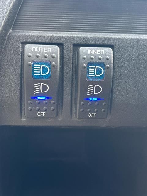 2025 Kawasaki Teryx4 S LE in Columbia, Missouri - Photo 9